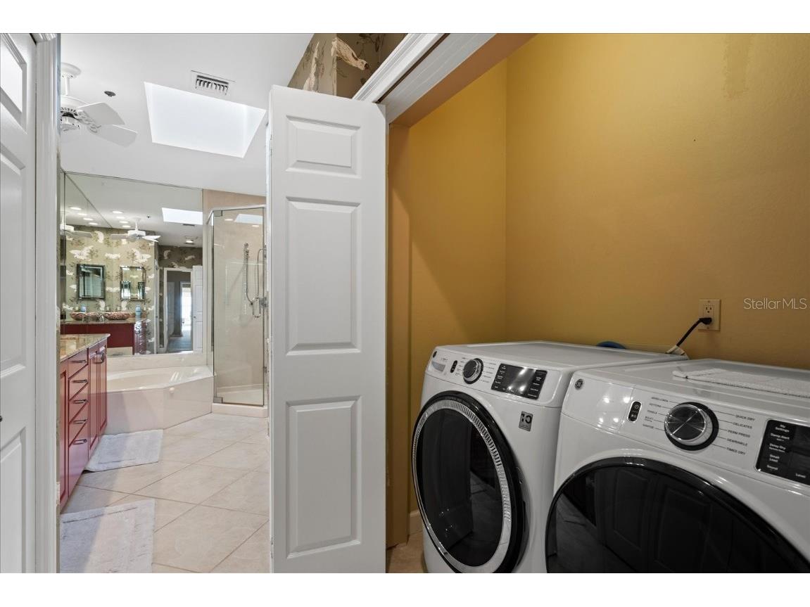 2254 Harbour Court Drive Longboat Key FL 34228 A4667429 image22