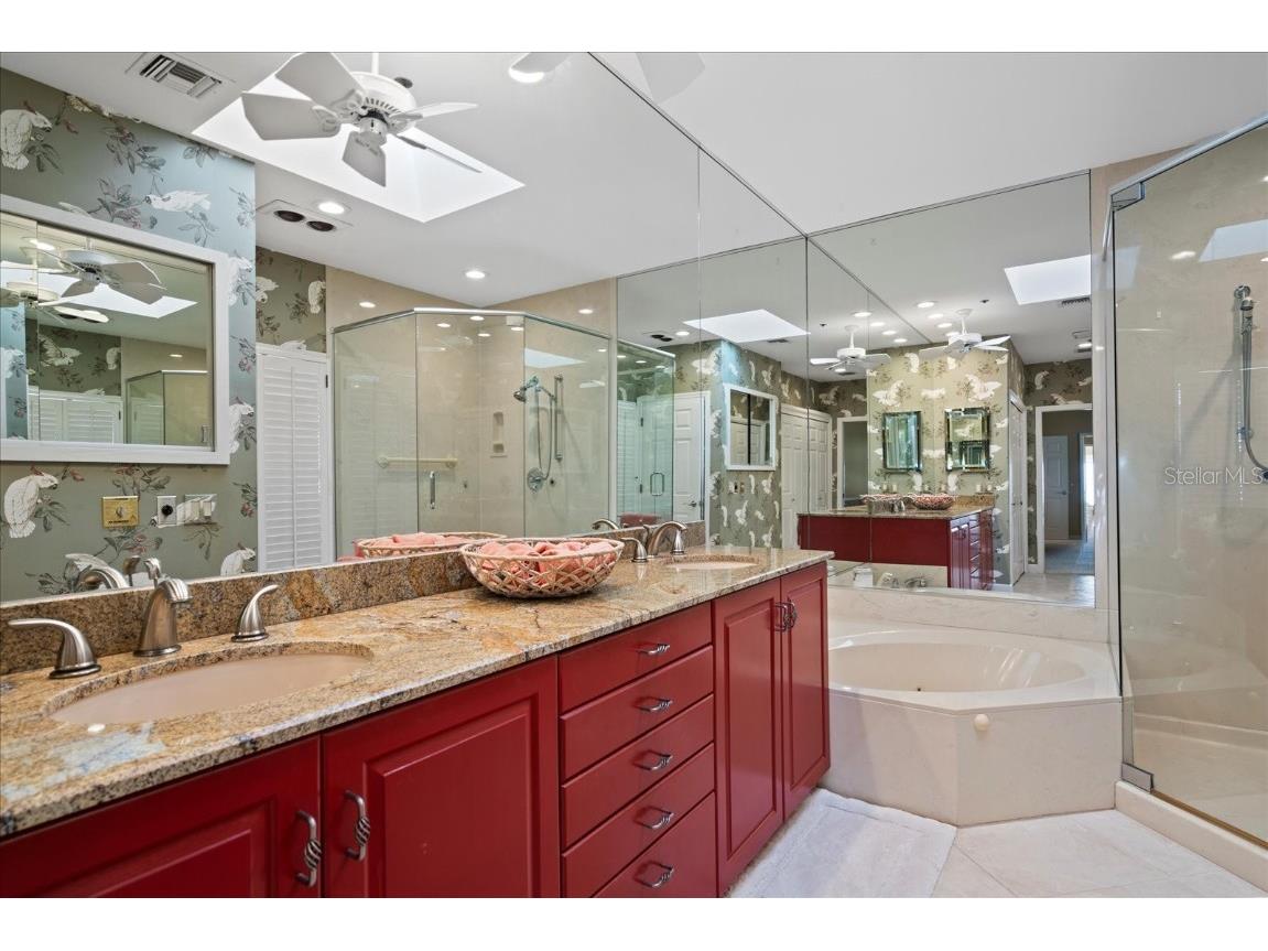 2254 Harbour Court Drive Longboat Key FL 34228 A4667429 image23