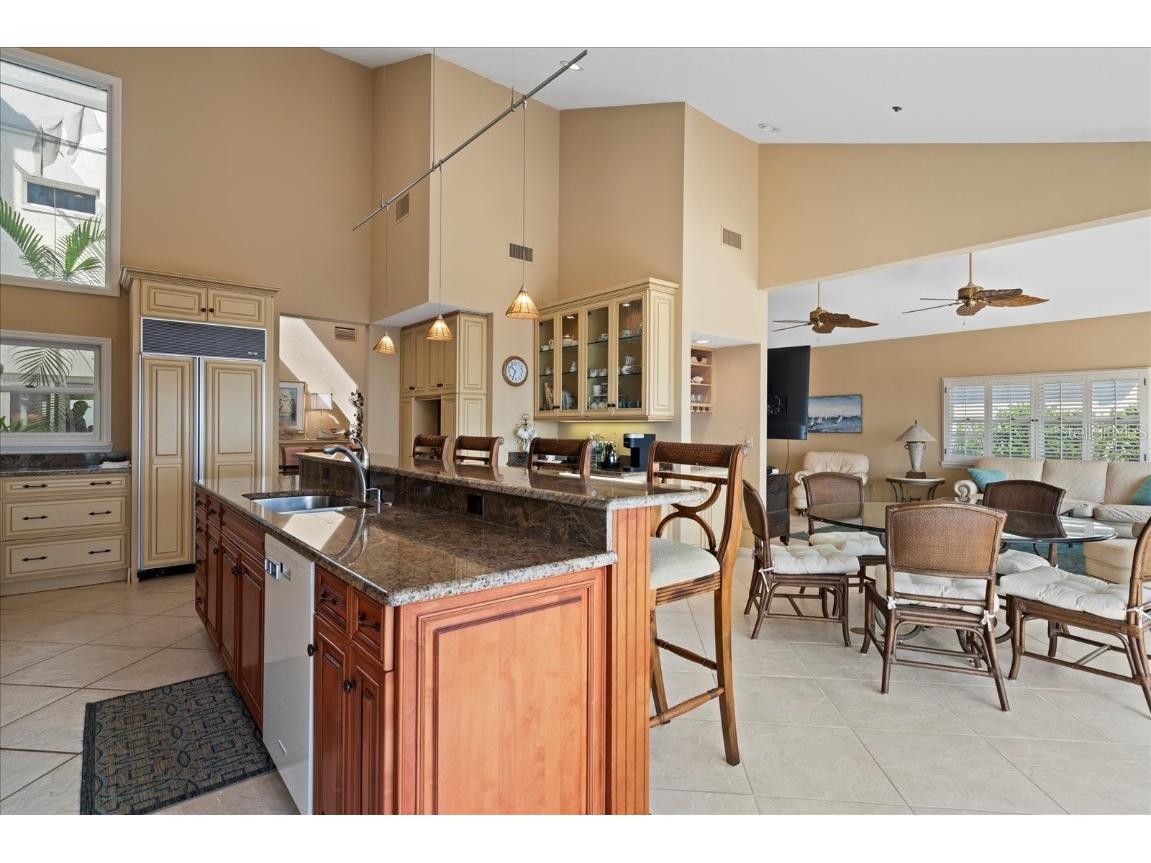2254 Harbour Court Drive Longboat Key FL 34228 A4667429 image36