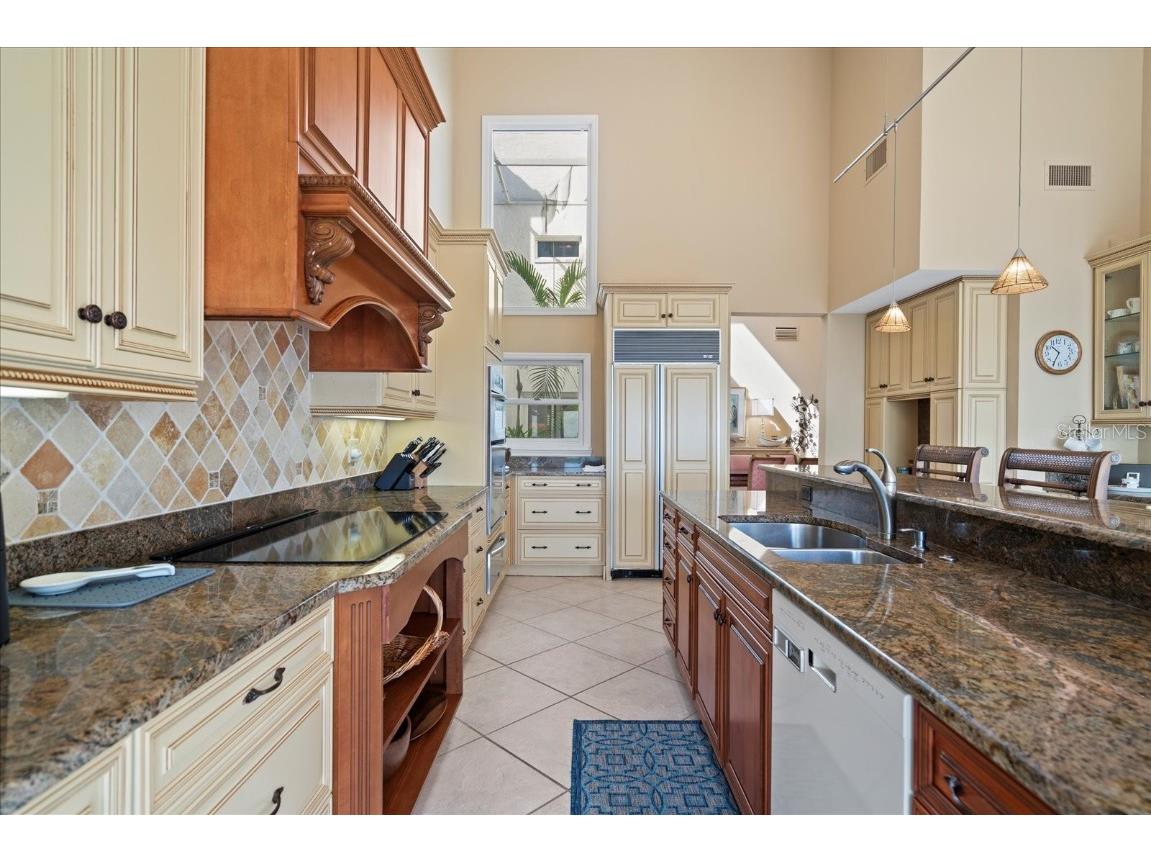 2254 Harbour Court Drive Longboat Key FL 34228 A4667429 image37