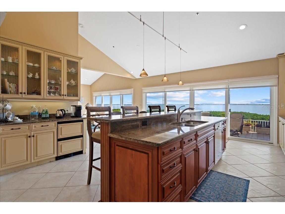 2254 Harbour Court Drive Longboat Key FL 34228 A4667429 image39