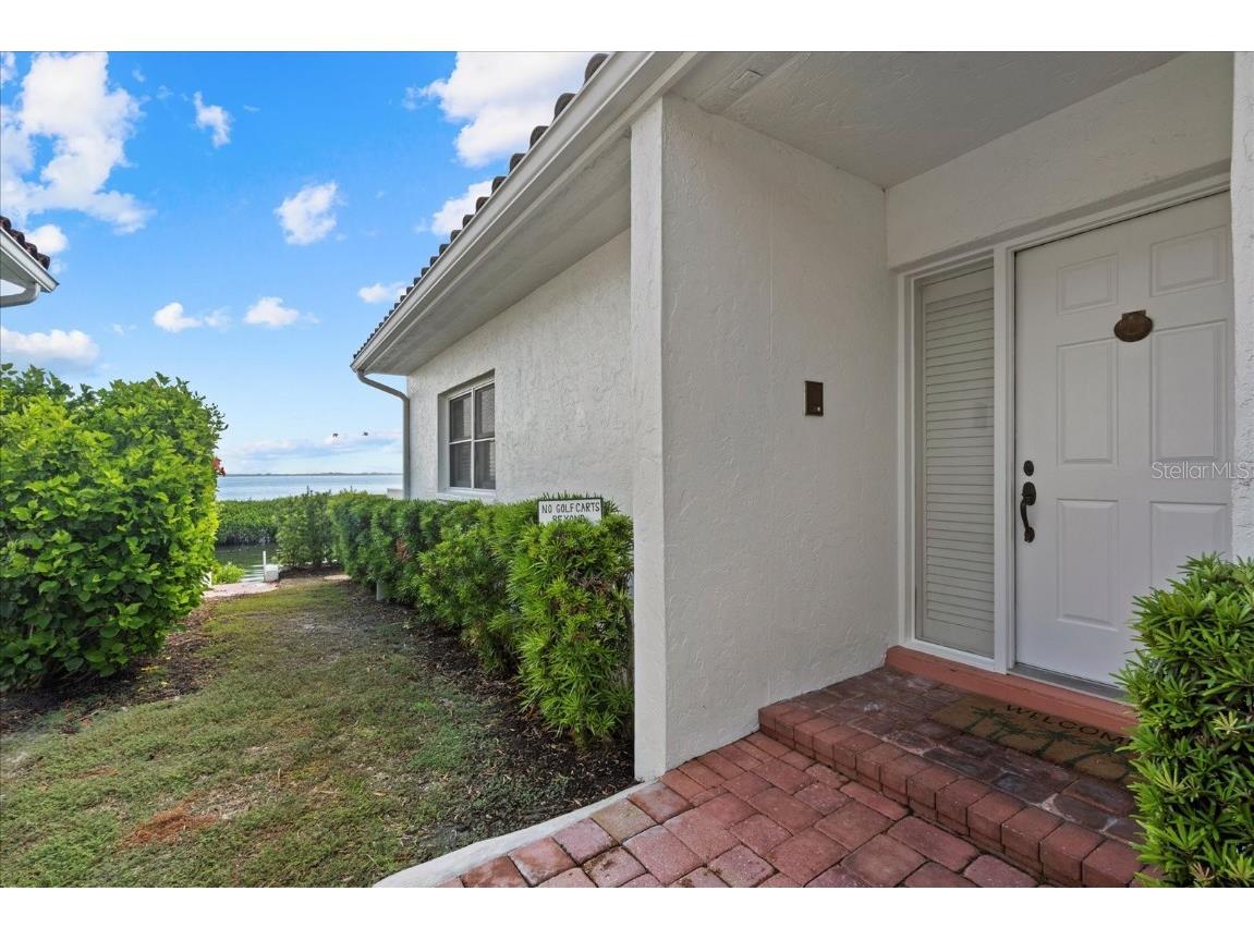 2254 Harbour Court Drive Longboat Key FL 34228 A4667429 image4