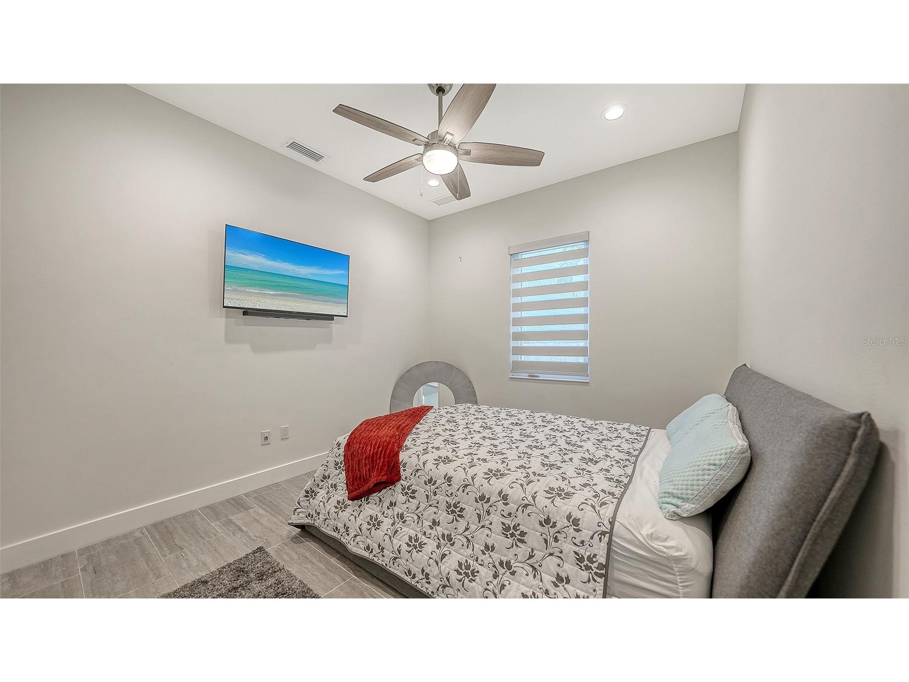 2254 Hawthorne Street Sarasota FL 34239 A4672184 image34