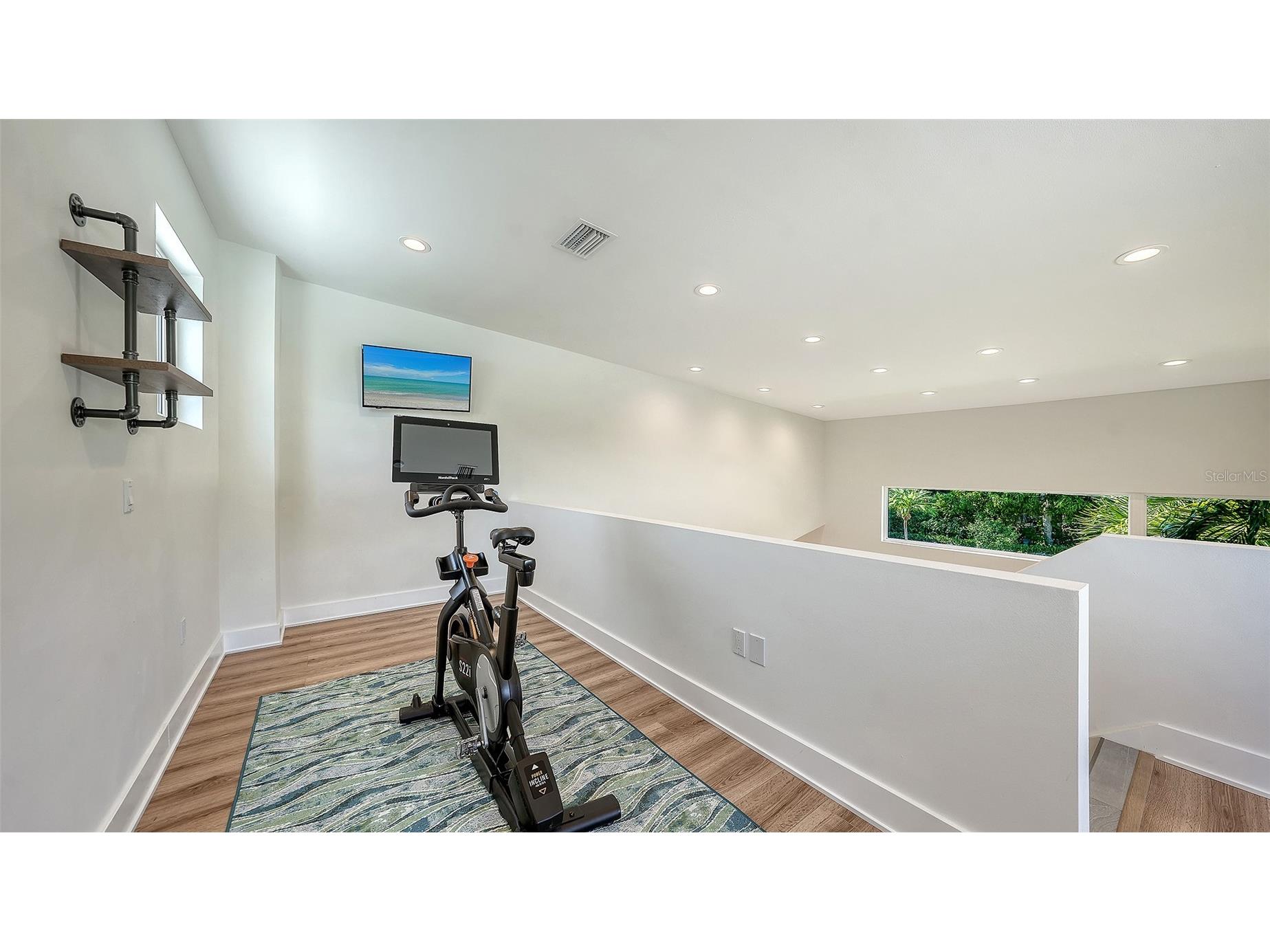 2254 Hawthorne Street Sarasota FL 34239 A4672184 image48