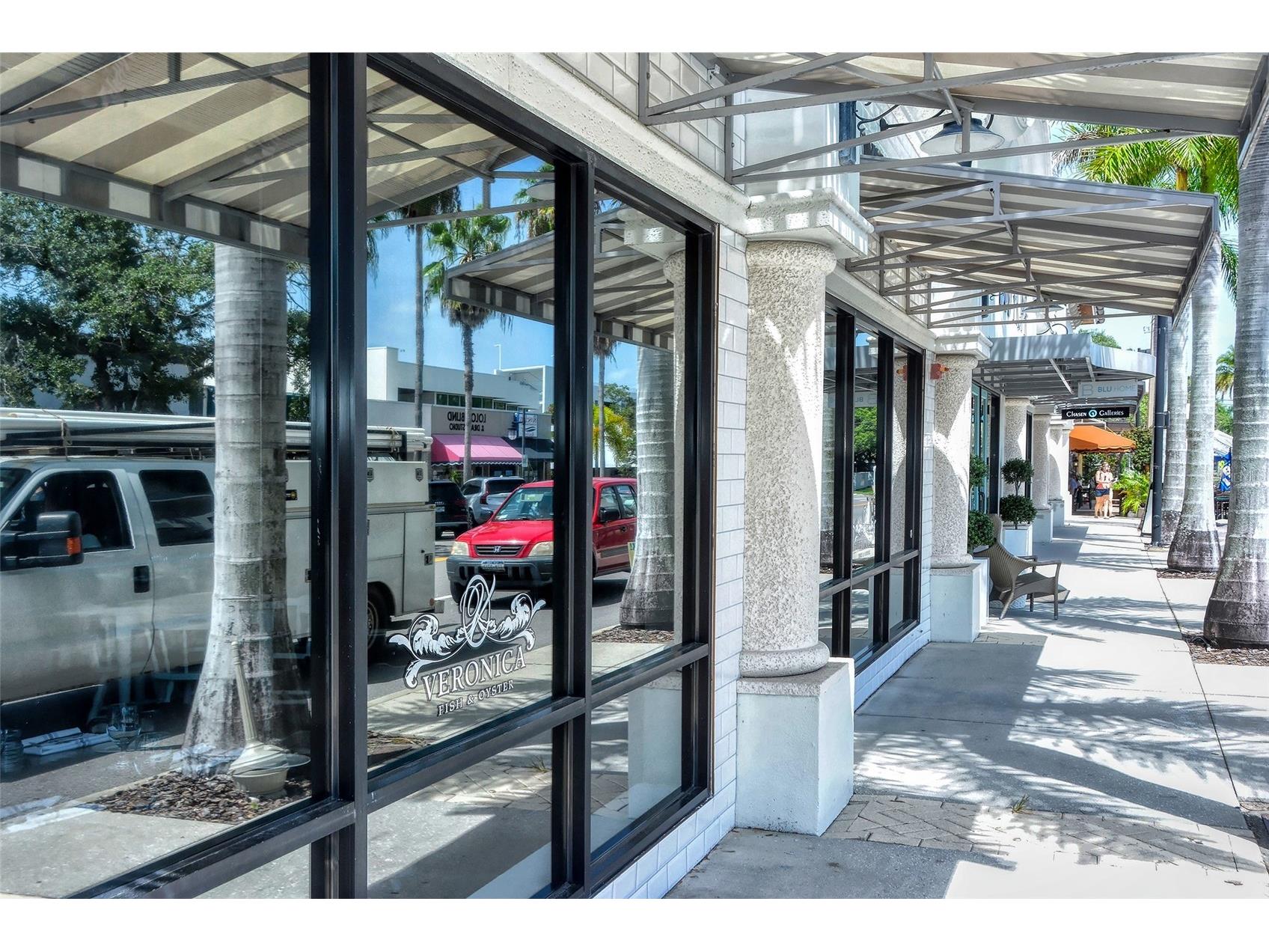 2254 Hawthorne Street Sarasota FL 34239 A4672184 image67