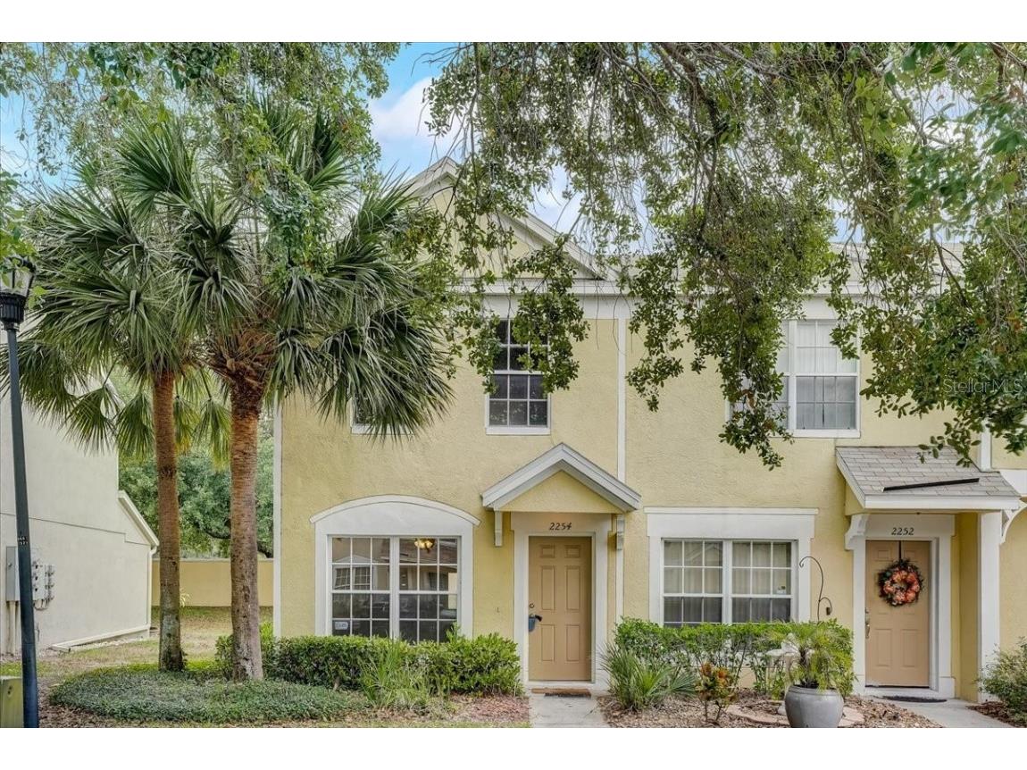 2254 Lake Woodberry Circle Brandon FL 33510 T3447155 image1