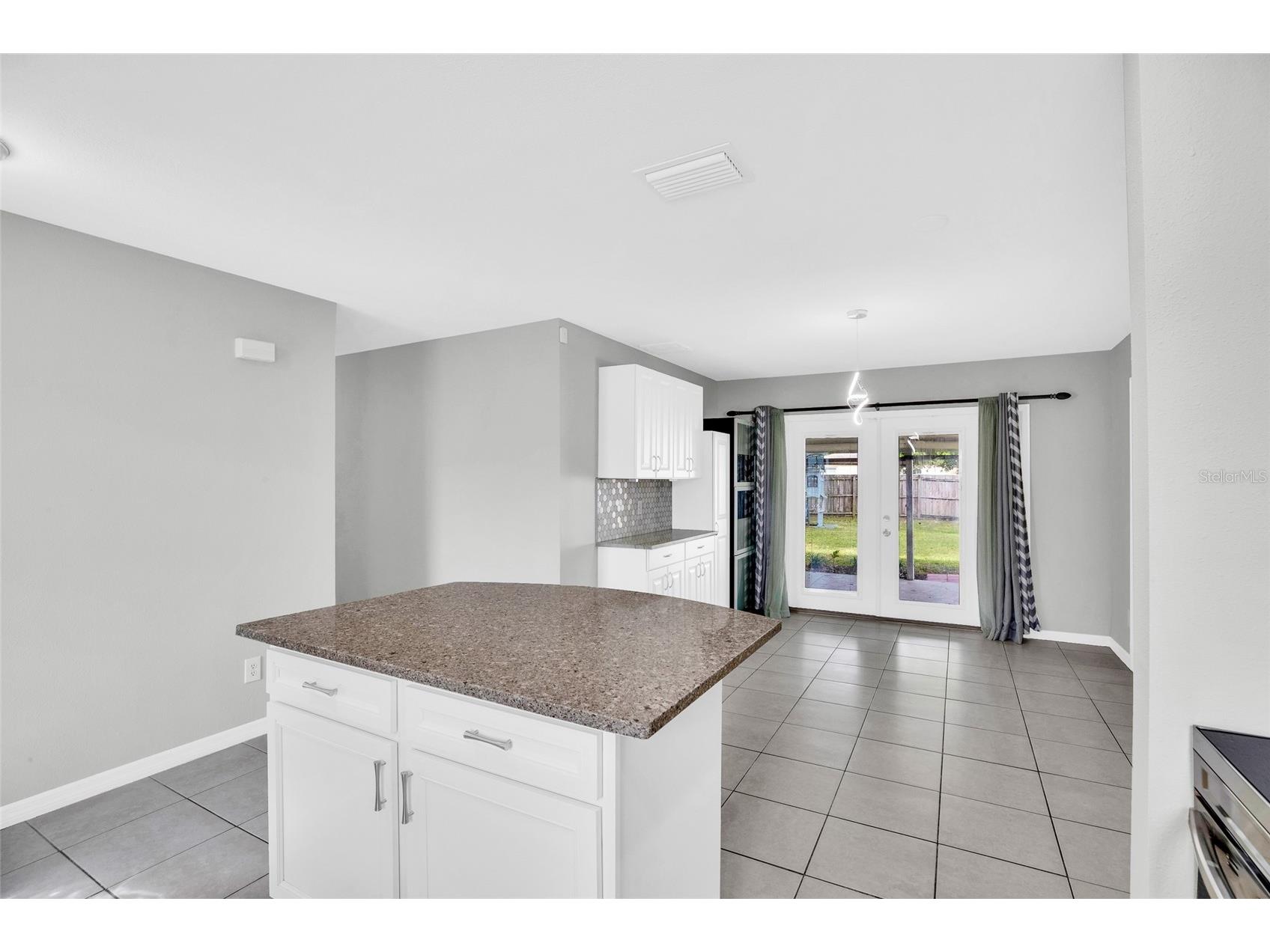 2255 15th Avenue SW Vero Beach FL 32962 TB8493480 image10