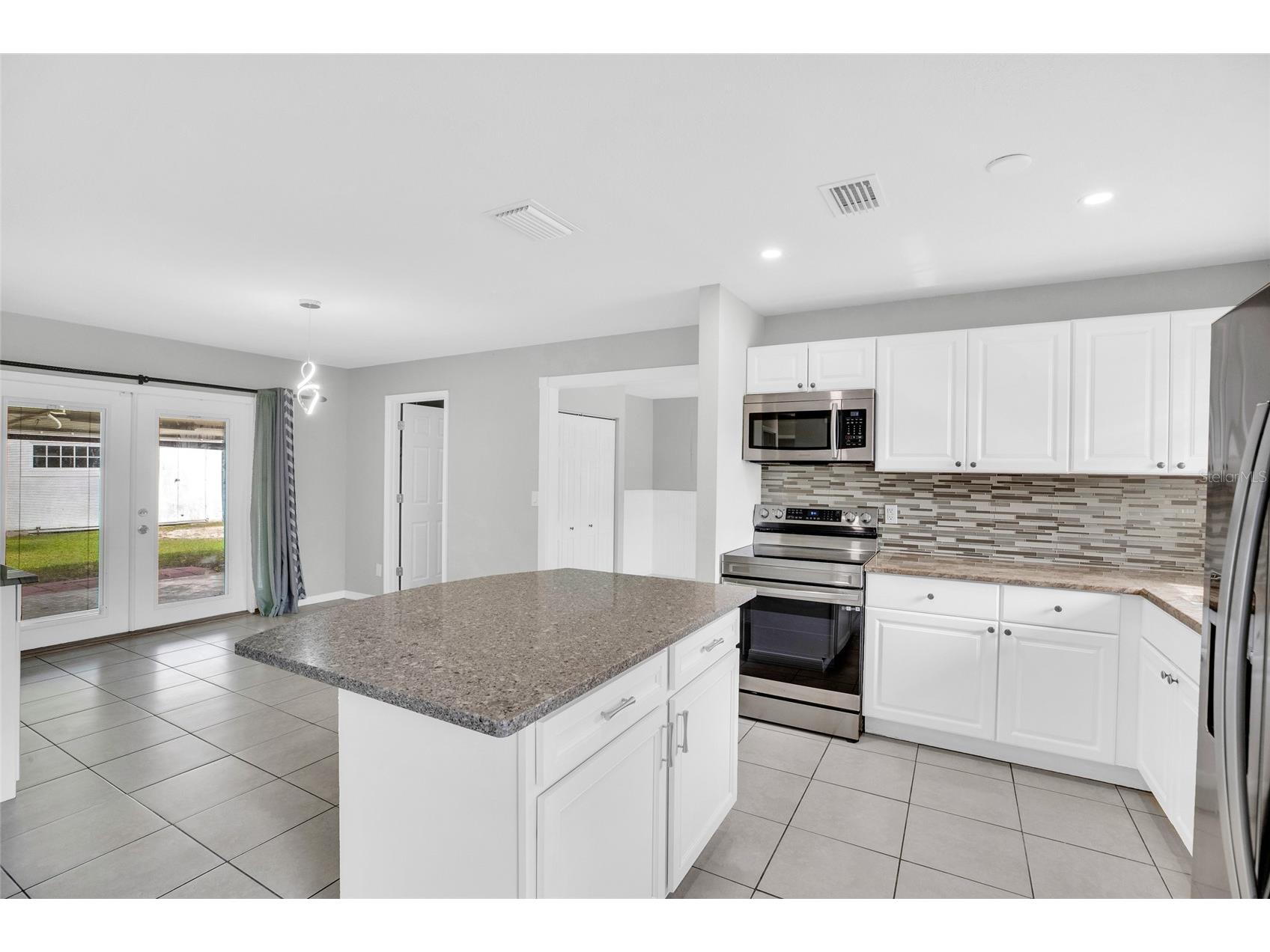 2255 15th Avenue SW Vero Beach FL 32962 TB8493480 image6