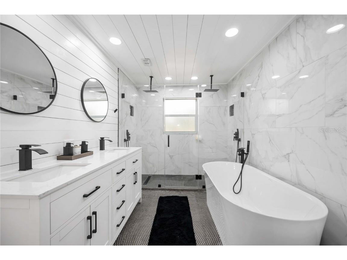 2255 61st Street Sarasota FL 34243 A4654203 image21