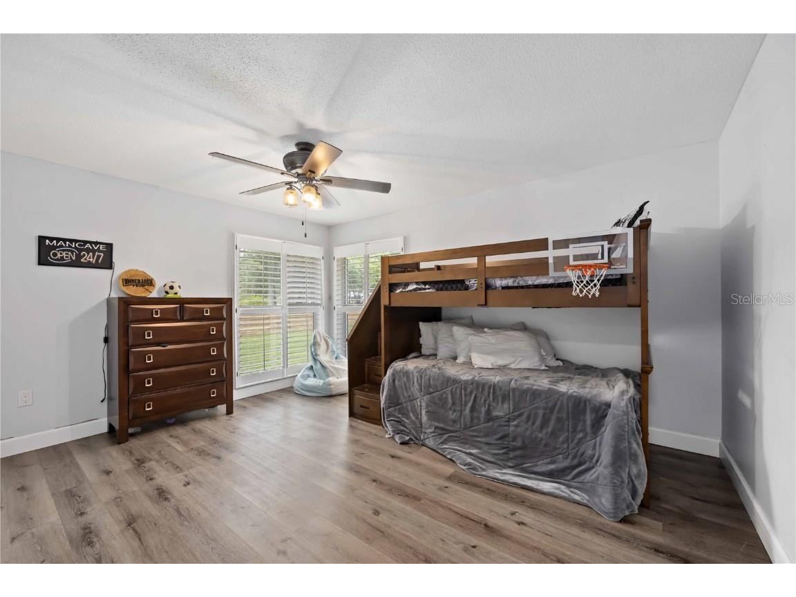 2255 61st Street Sarasota FL 34243 A4654203 image22