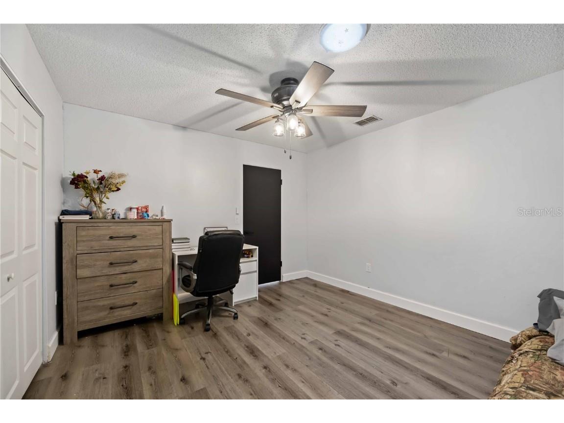 2255 61st Street Sarasota FL 34243 A4654203 image24