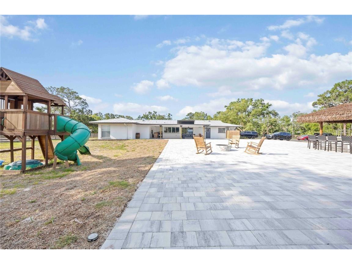 2255 61st Street Sarasota FL 34243 A4654203 image34