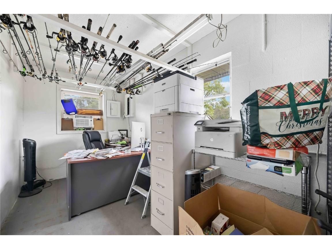 2255 61st Street Sarasota FL 34243 A4654203 image39