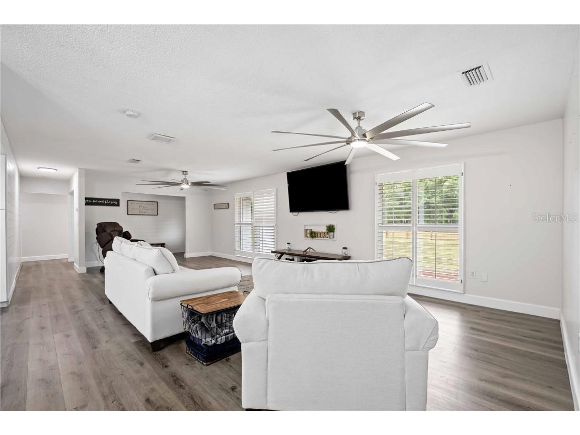 2255 61st Street Sarasota FL 34243 A4654203 image9