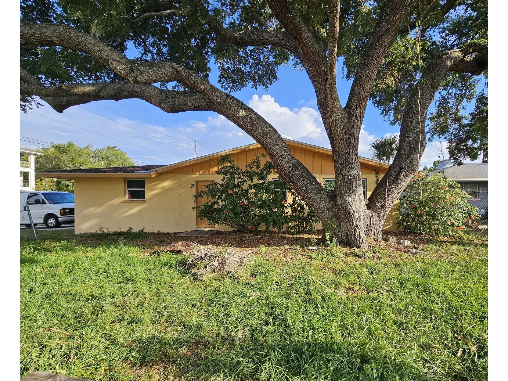 2255 Central Avenue Sarasota FL 34234 A4695874 image14