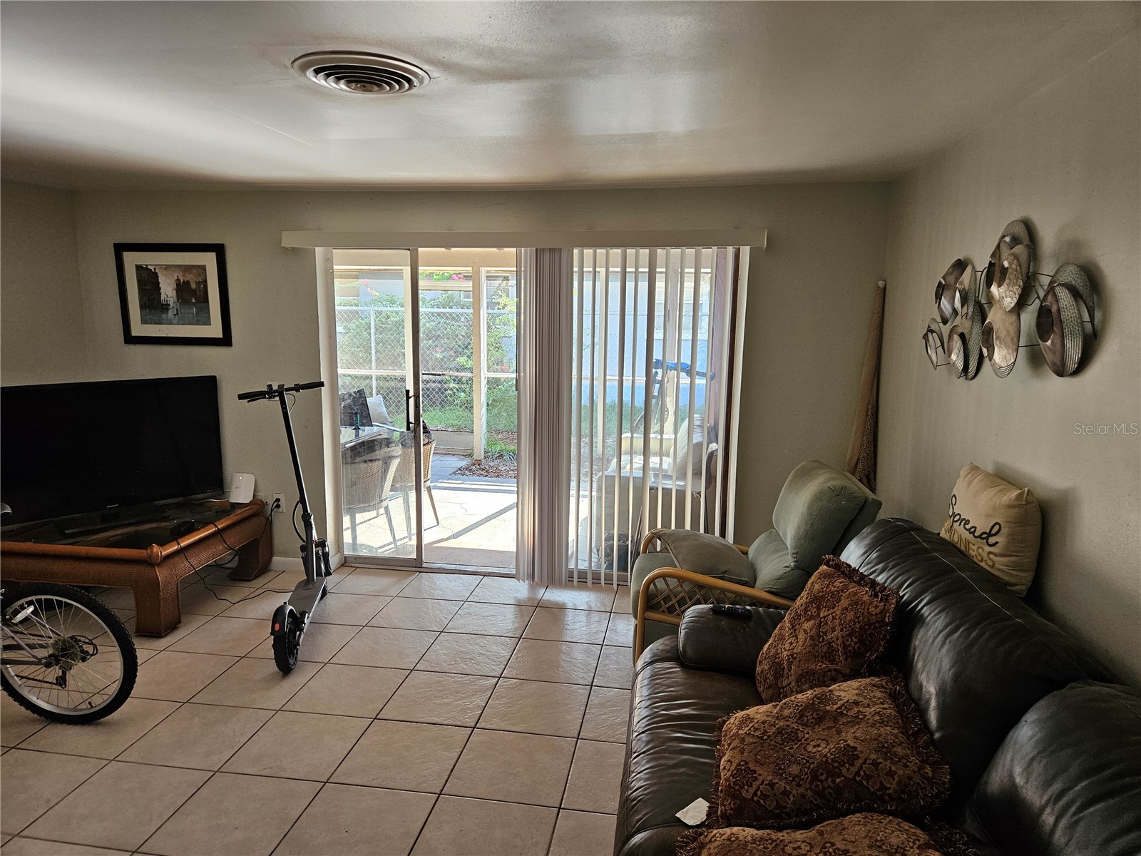 2255 Central Avenue Sarasota FL 34234 A4695874 image7
