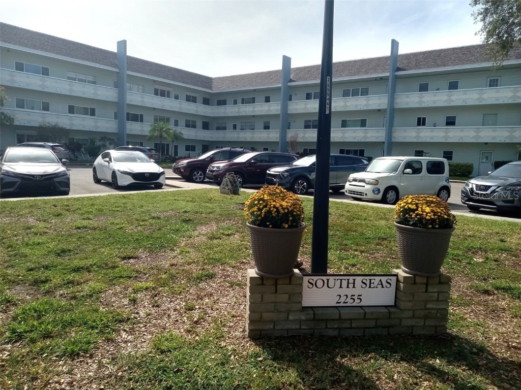 2255 Philippine Drive #9 Clearwater FL 33763 U8218415 image1