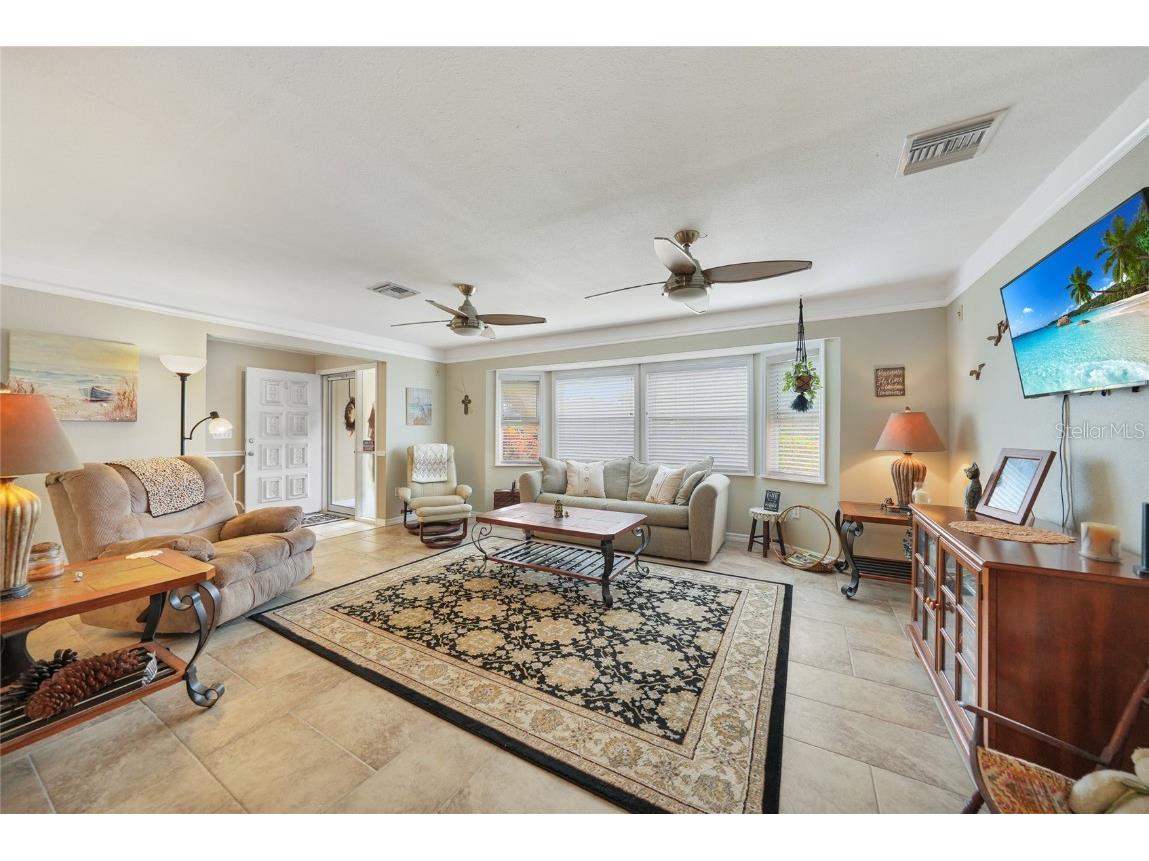 22554 Laika Avenue Port Charlotte FL 33952 C7516860 image3