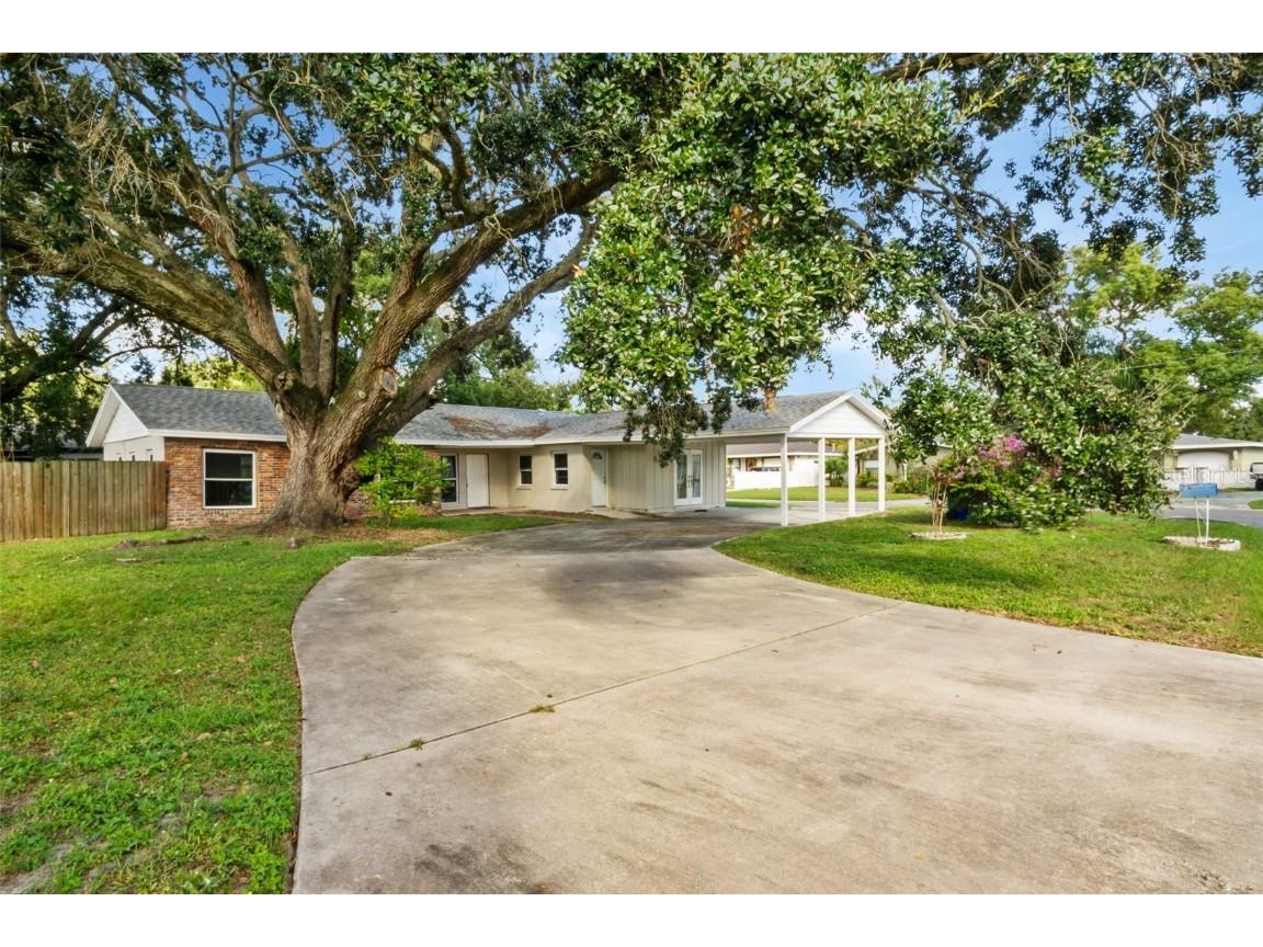 2256 Nottingham Road Lakeland FL 33803 W7859050 image1