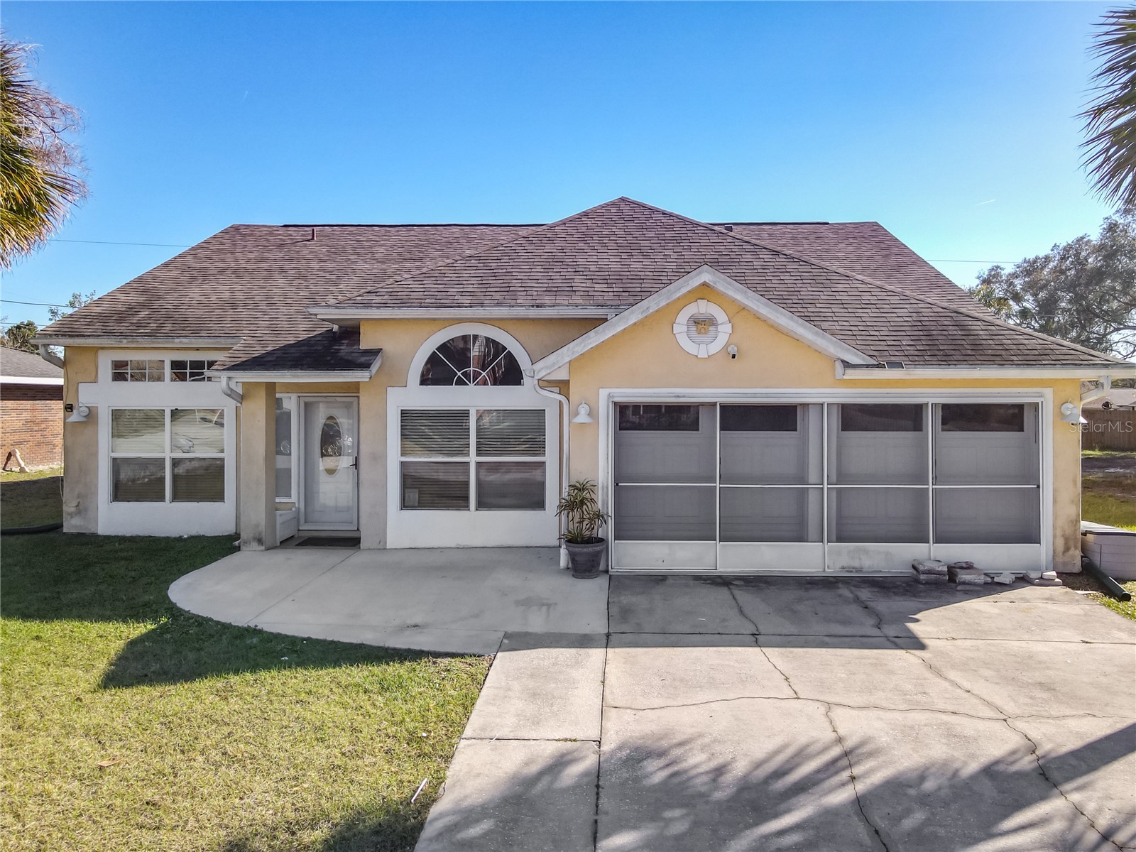 2257 Bannister Street Deltona FL 32738 V4947383 image1