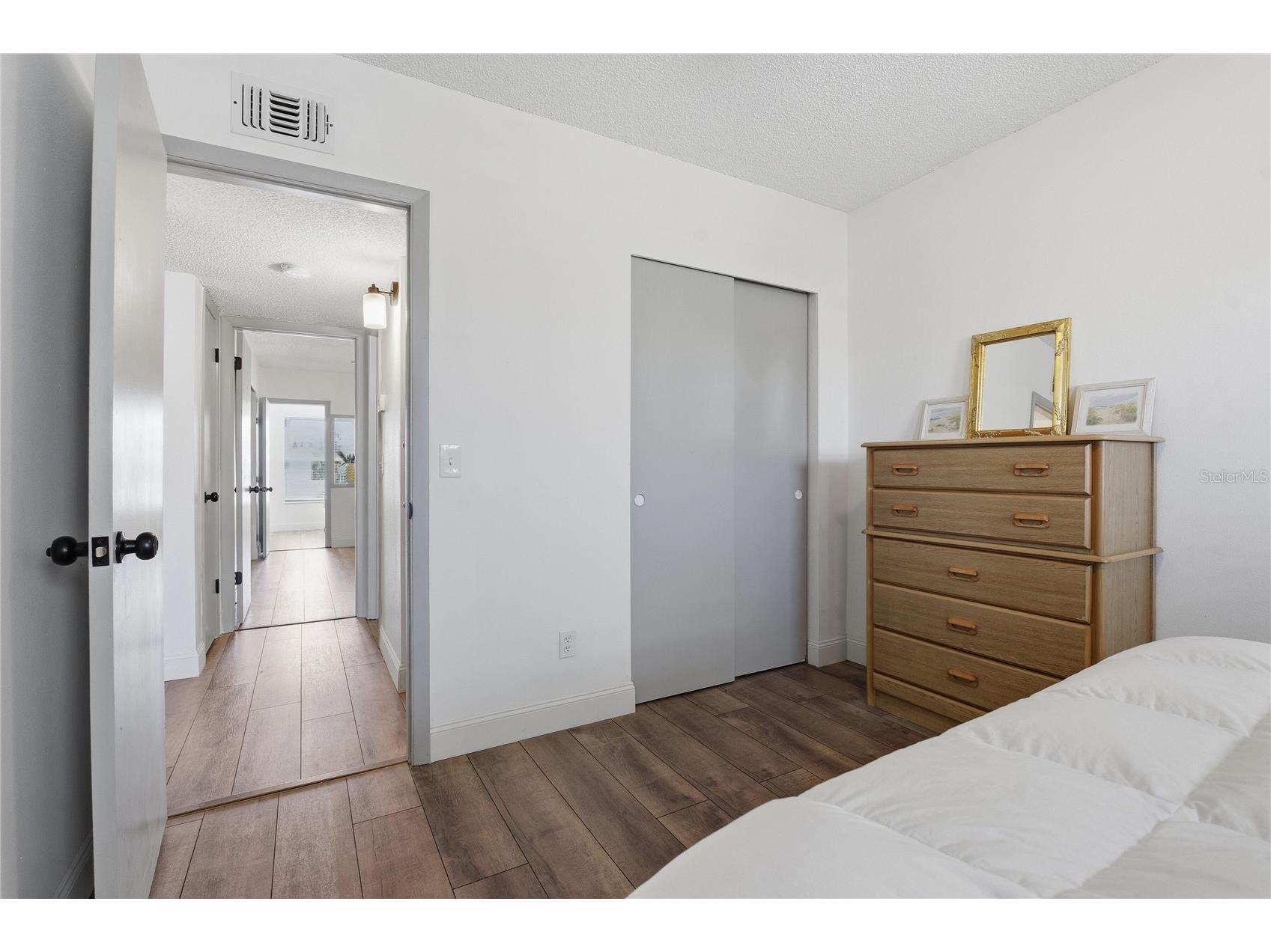 2257 World Parkway Boulevard W #61 Clearwater FL 33763 O6395784 image23