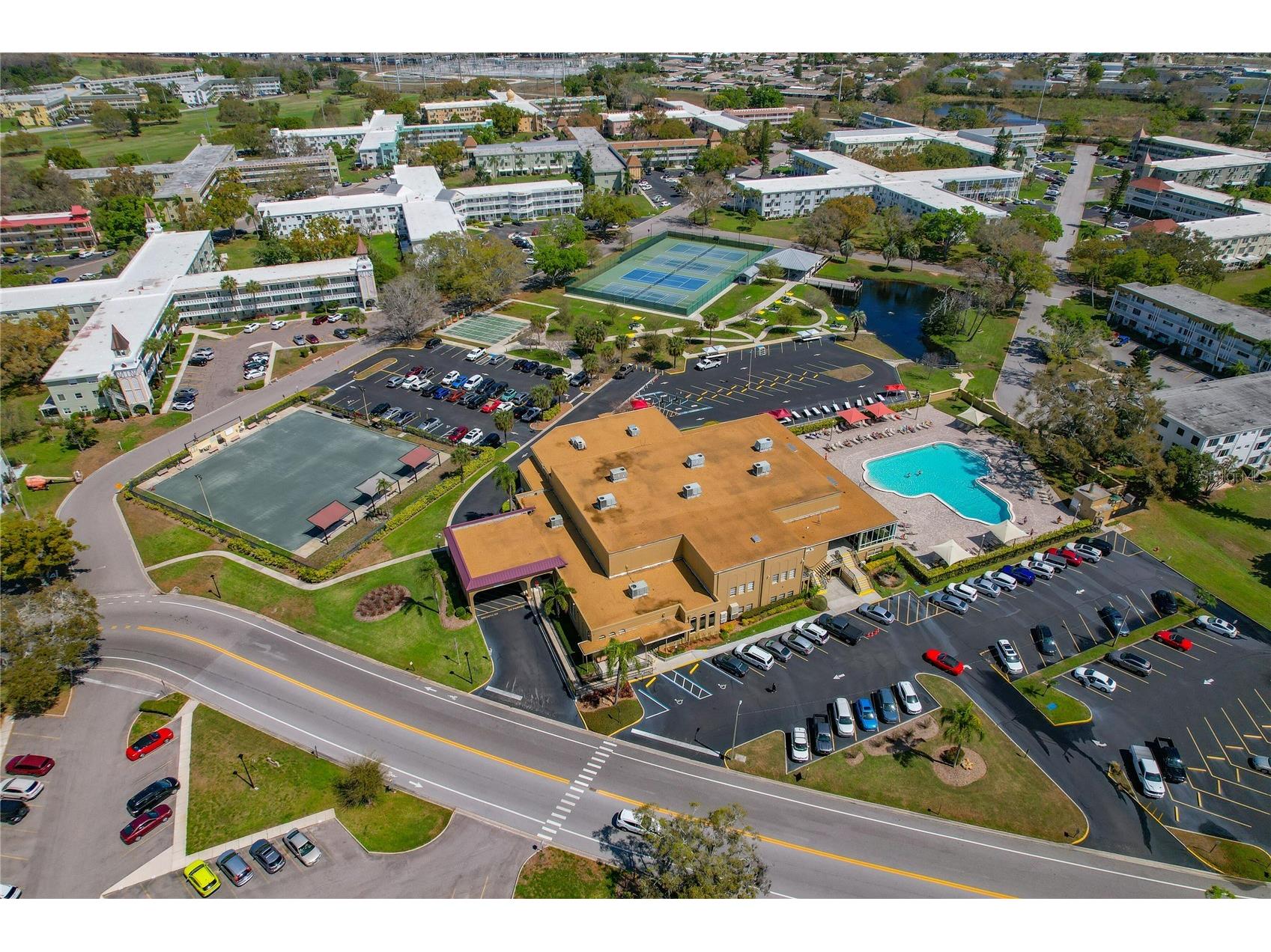 2257 World Parkway Boulevard W #61 Clearwater FL 33763 O6395784 image3