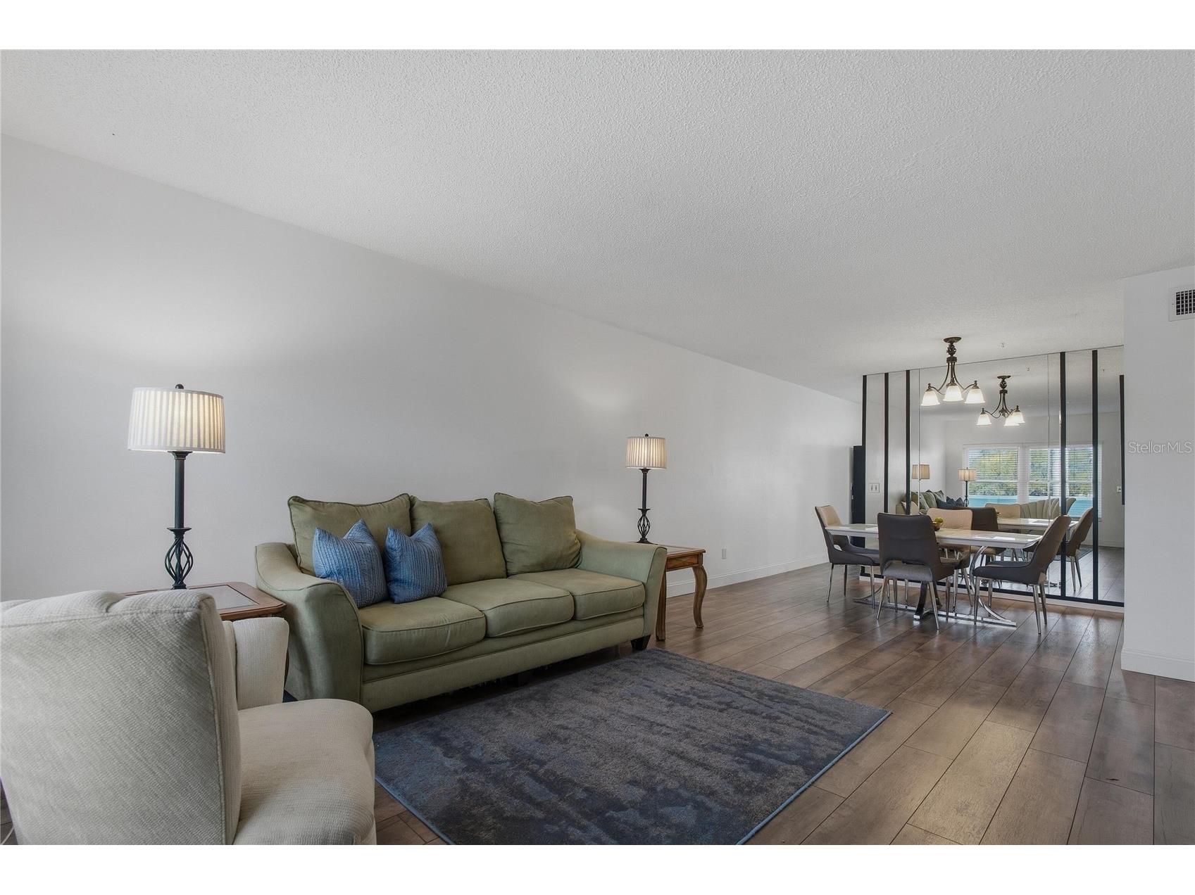 2257 World Parkway Boulevard W #61 Clearwater FL 33763 O6395784 image7