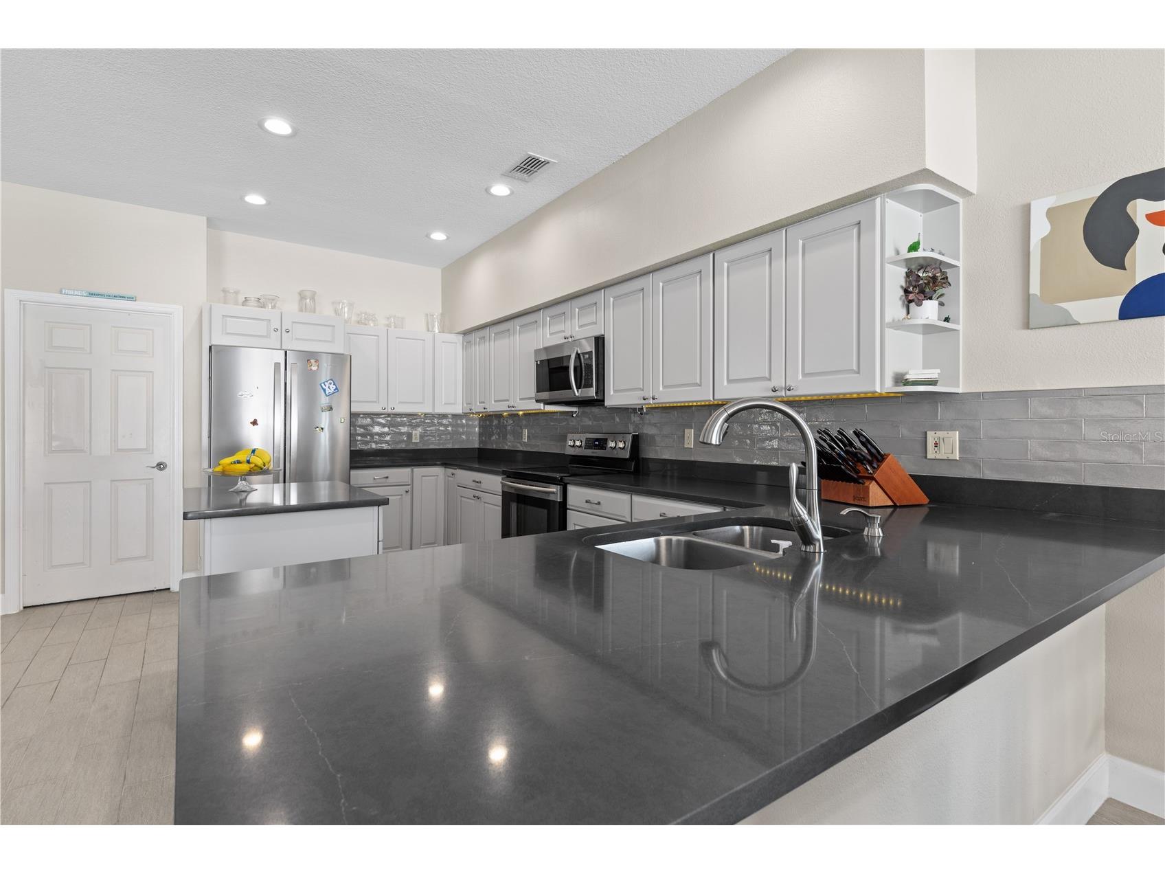 2258 Blossomwood Drive Oviedo FL 32765 FC315722 image52