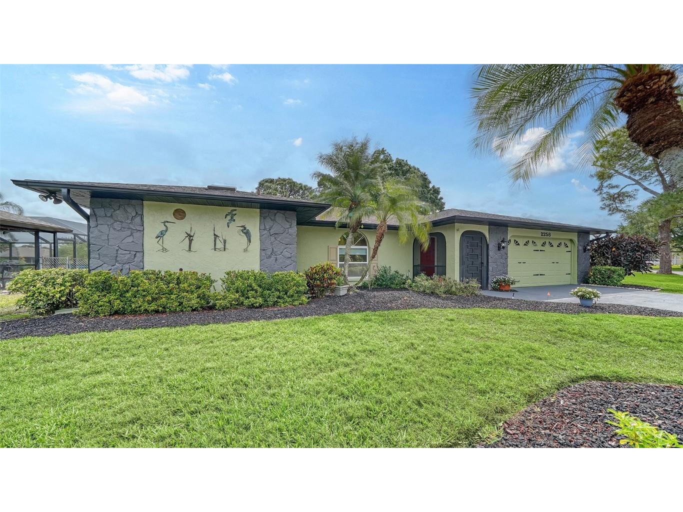 2258 Briar Creek Way Sarasota FL 34235 A4606261 image1