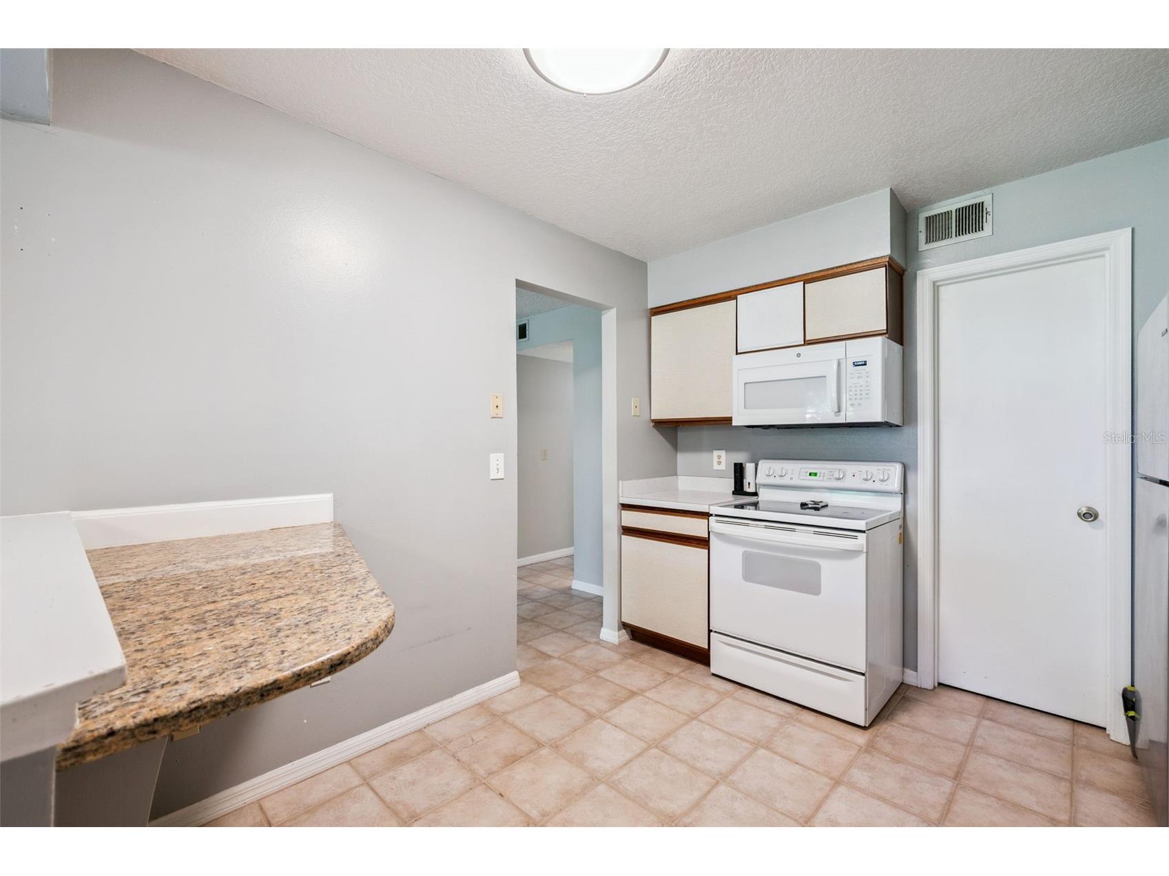 2258 Coach House Boulevard #804 Orlando FL 32812 O6413447 image7