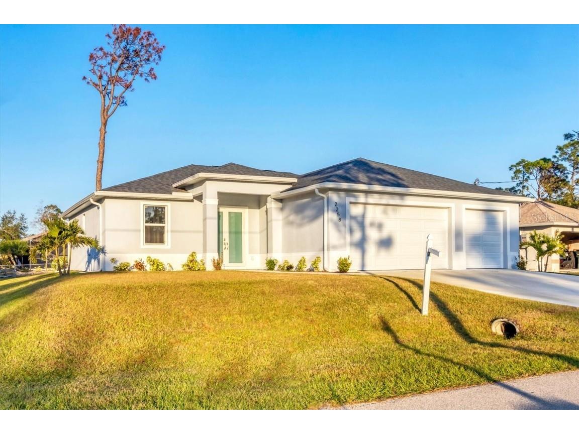 2258 Margaret Lane North Port FL 34286 A4653176 image1