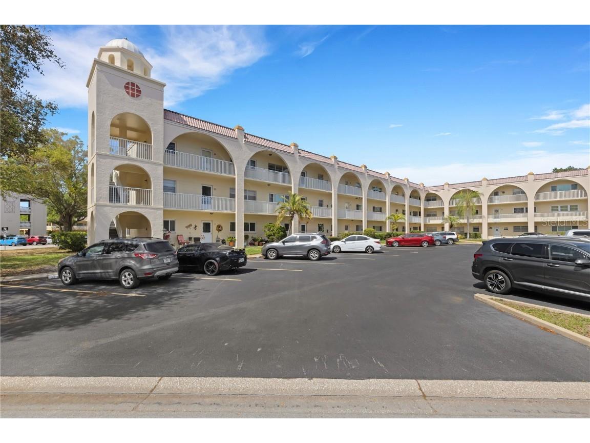 2258 World Parkway Boulevard W #44 Clearwater FL 33763 U8193829 image1