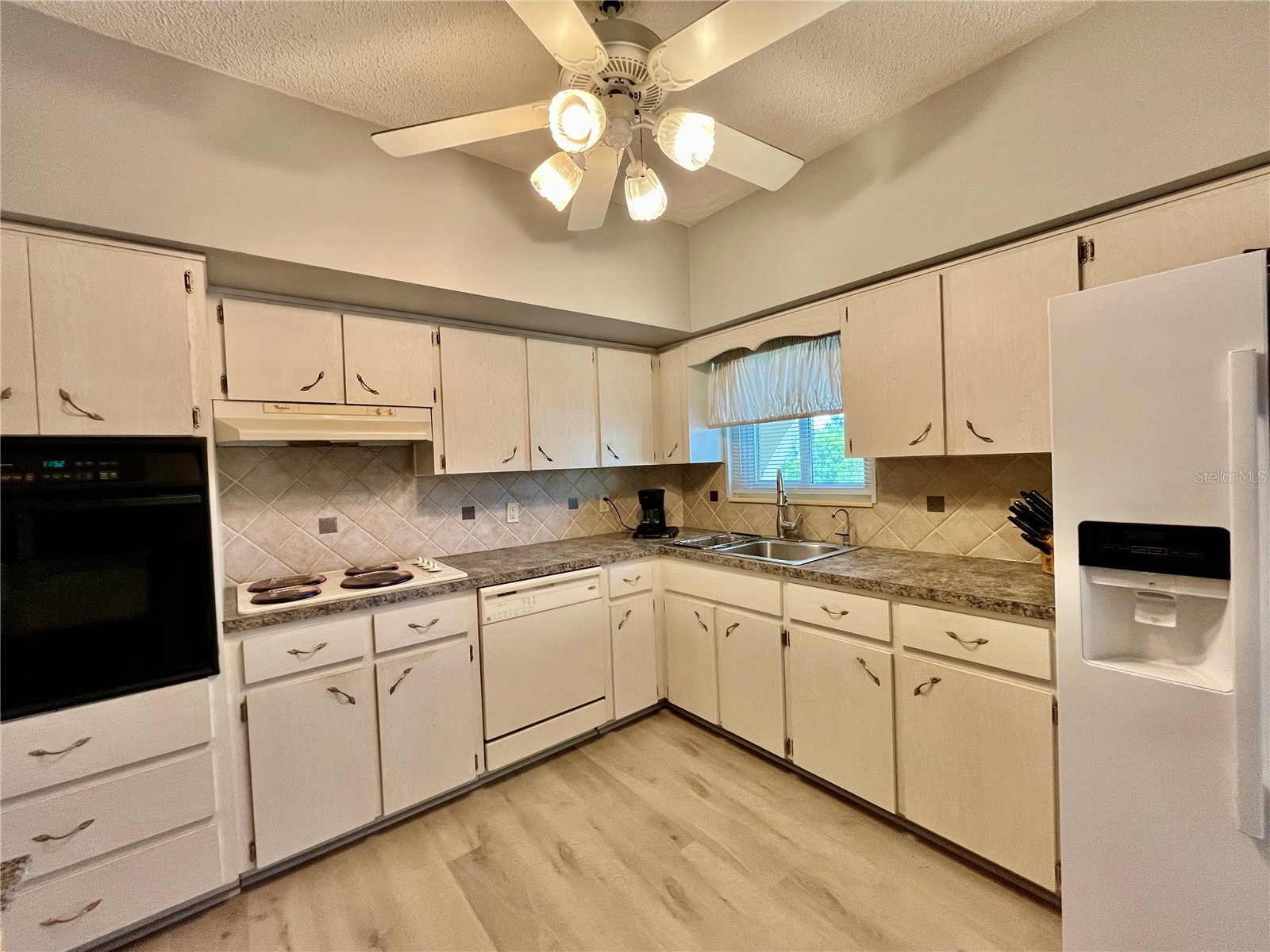 2258 World Parkway Boulevard W #56 Clearwater FL 33763 TB8493846 image8