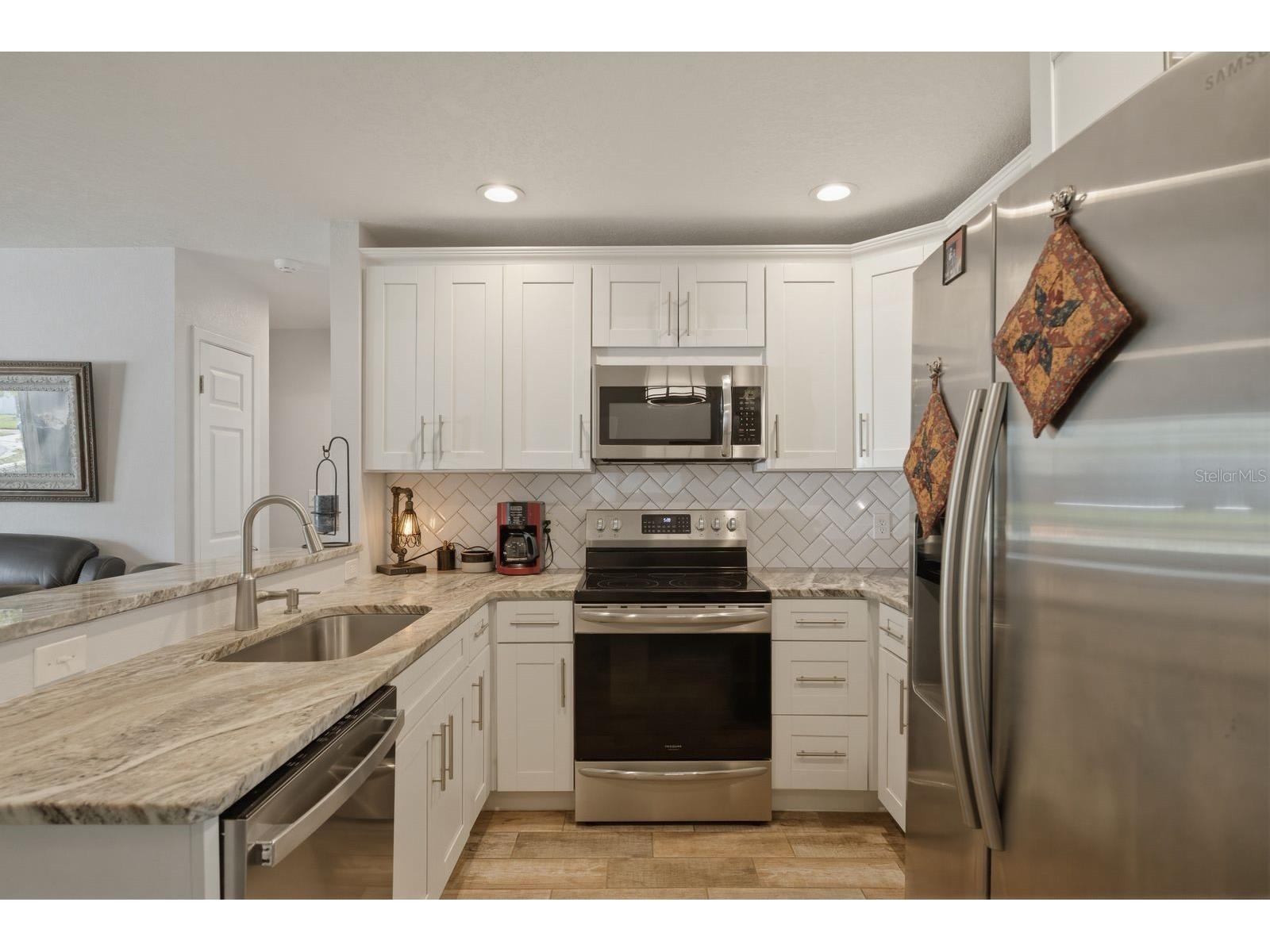 2259 Lemon Court Dunedin FL 34698 TB8488606 image14