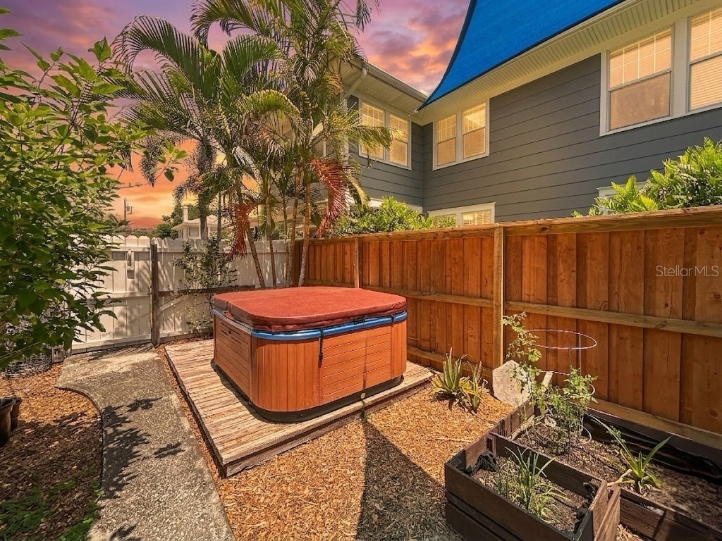 226 21st Avenue N Saint Petersburg FL 33704 TB8495054 image25