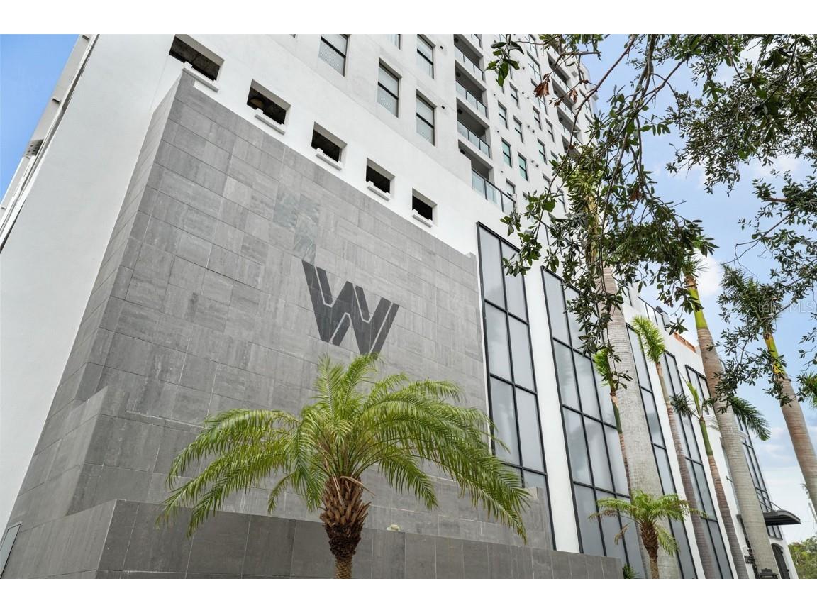 226 5th Avenue N #1106 Saint Petersburg FL 33701 TB8337576 image2