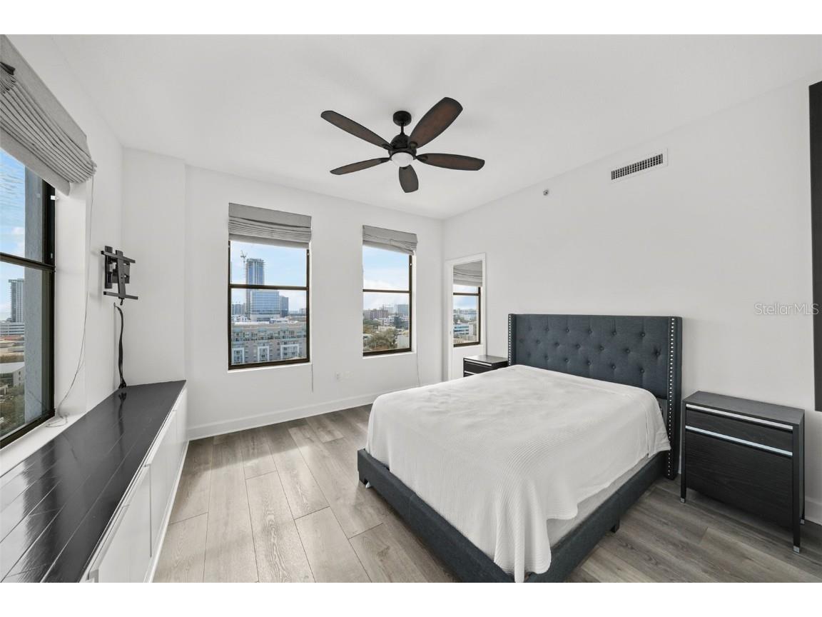 226 5th Avenue N #1106 Saint Petersburg FL 33701 TB8337576 image28