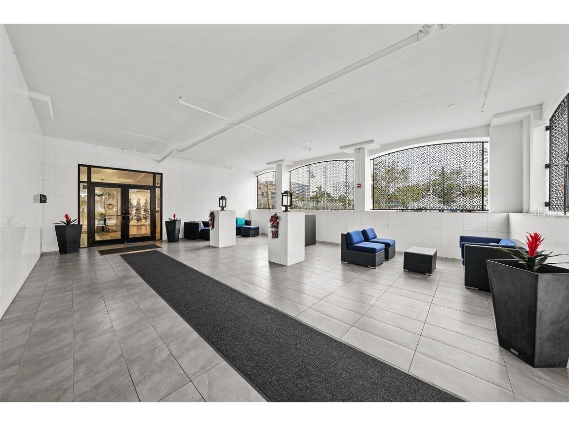 226 5th Avenue N #1106 Saint Petersburg FL 33701 TB8337576 image3