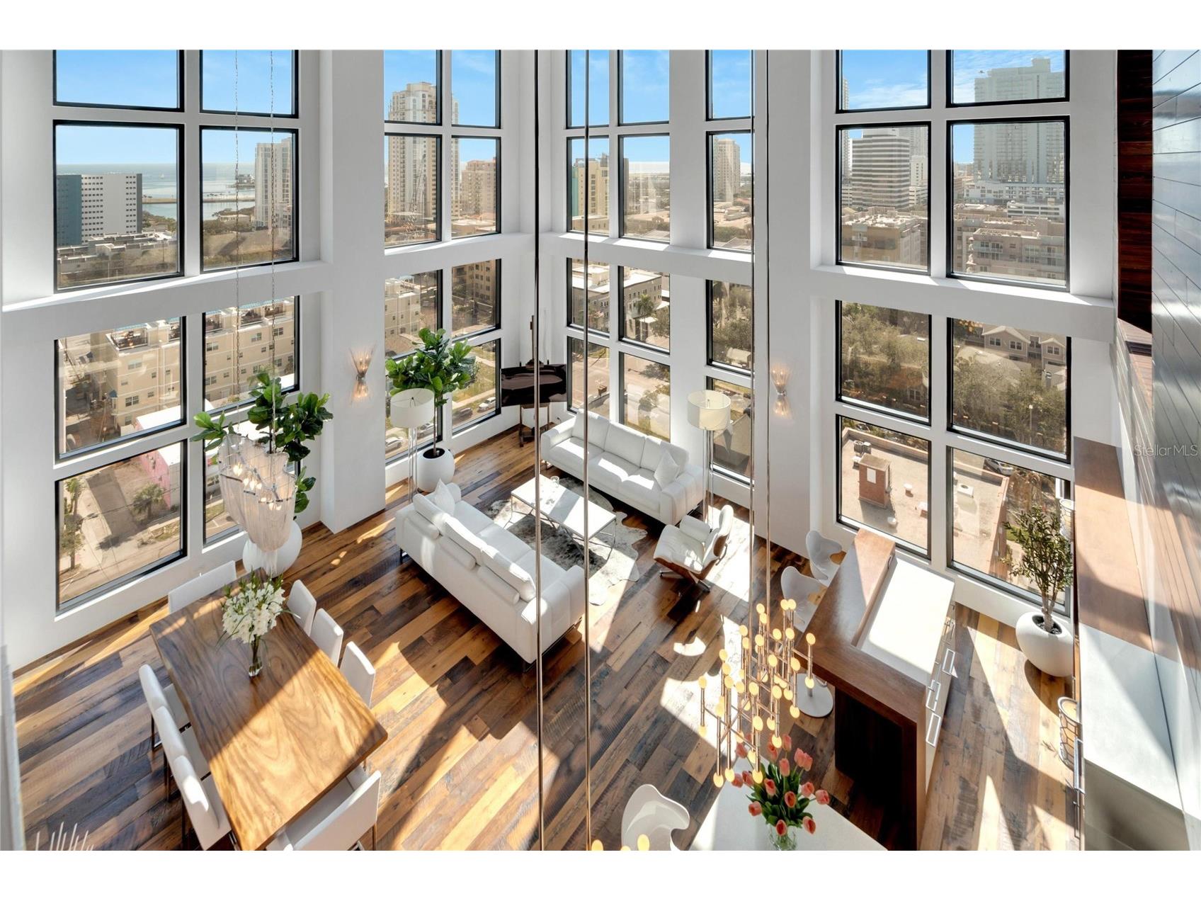 226 5th Avenue N #1406 Saint Petersburg FL 33701 TB8428257 image2