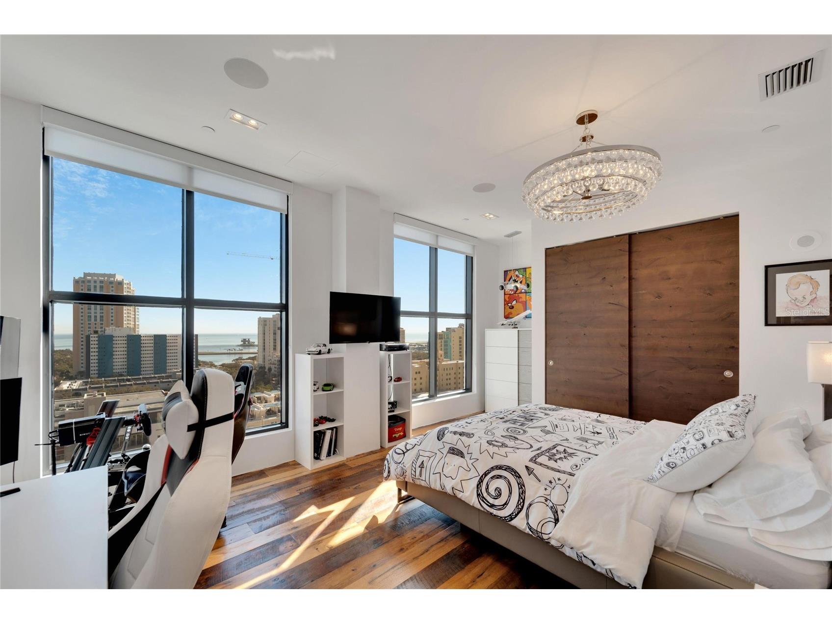 226 5th Avenue N #1406 Saint Petersburg FL 33701 TB8428257 image20