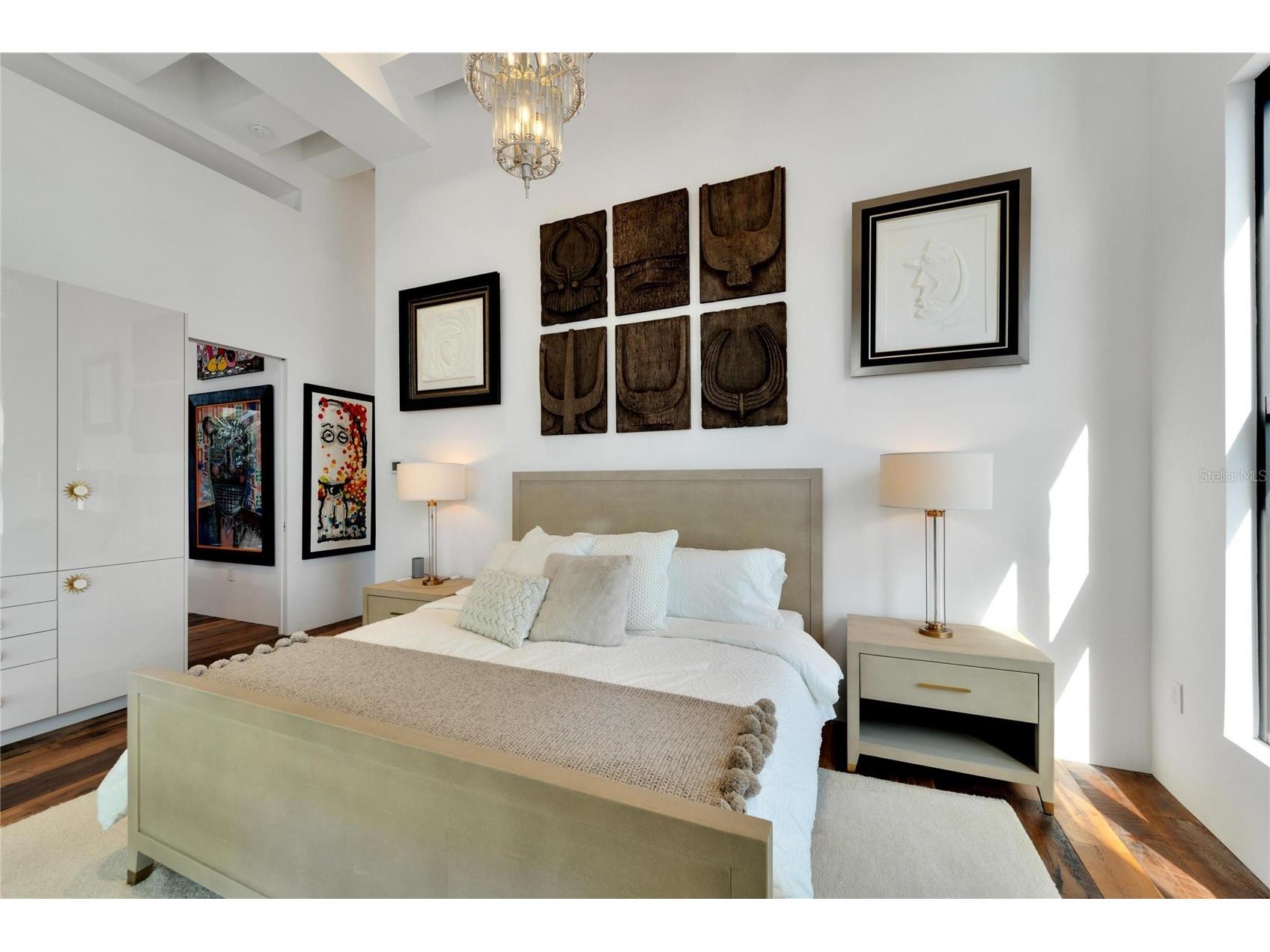 226 5th Avenue N #1406 Saint Petersburg FL 33701 TB8428257 image37