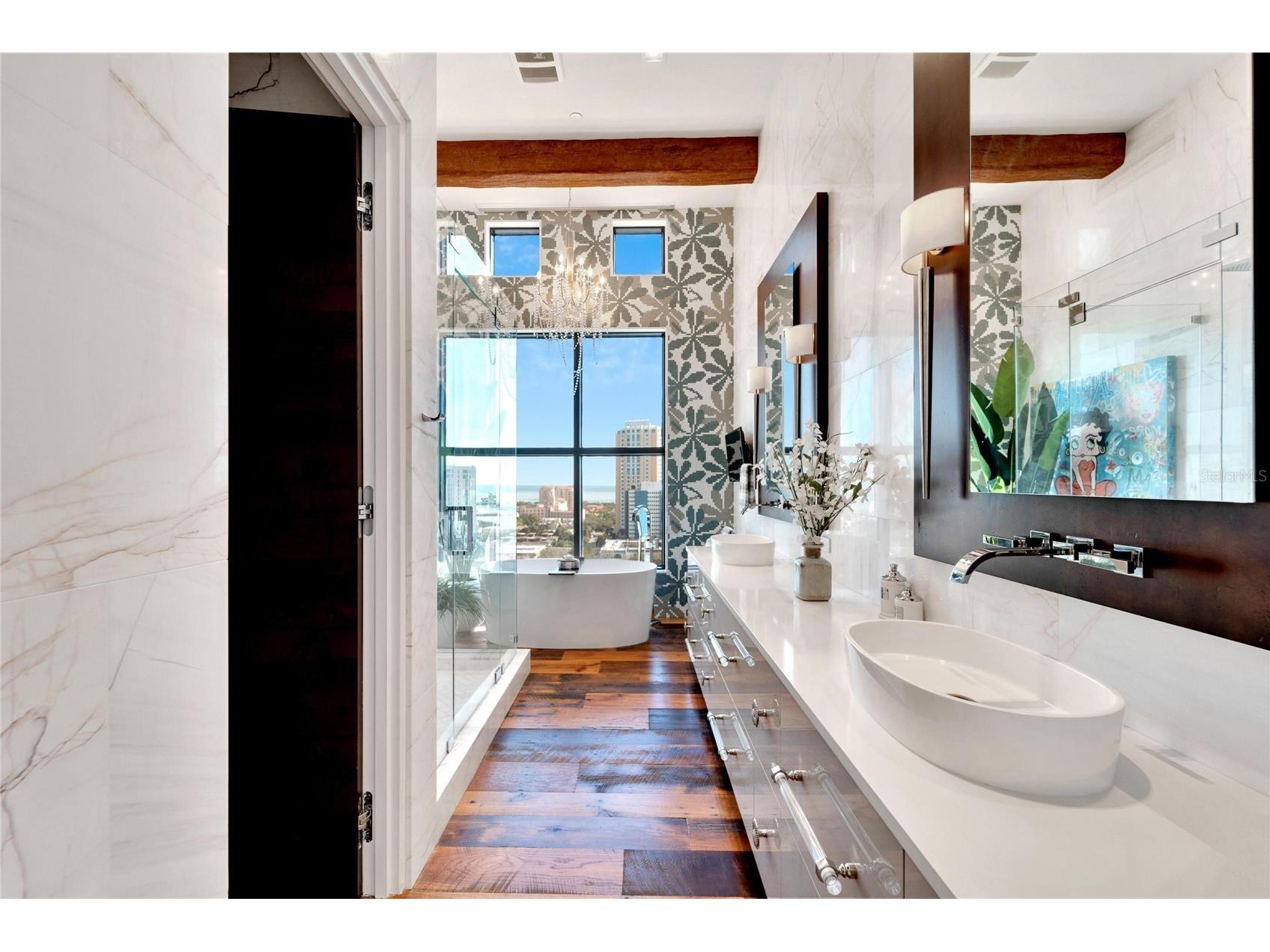 226 5th Avenue N #1406 Saint Petersburg FL 33701 TB8428257 image39