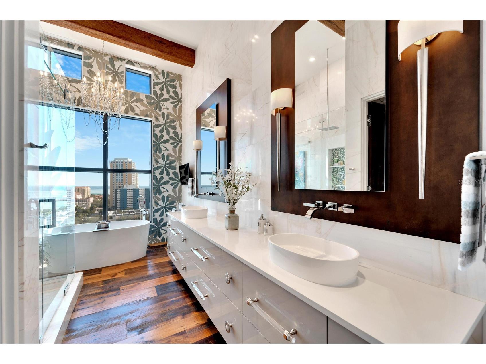 226 5th Avenue N #1406 Saint Petersburg FL 33701 TB8428257 image40