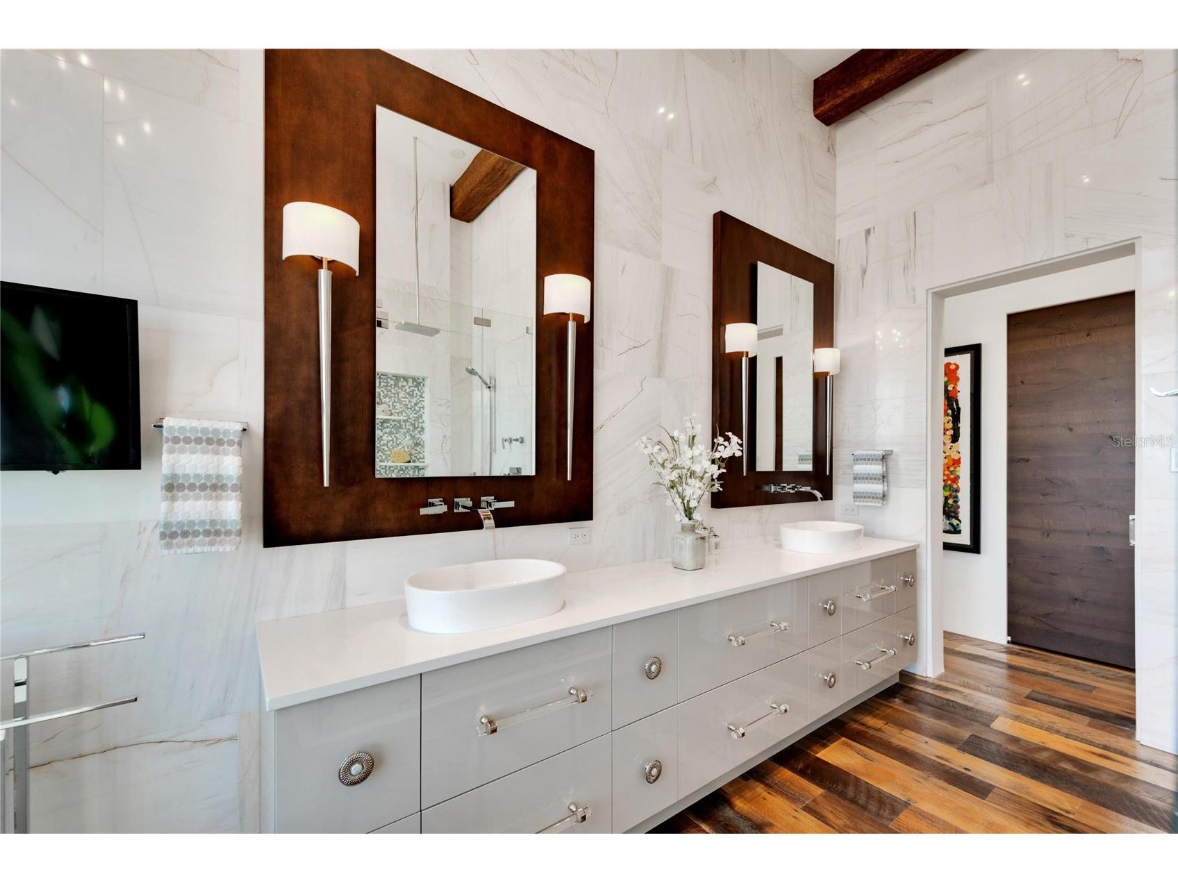 226 5th Avenue N #1406 Saint Petersburg FL 33701 TB8428257 image44