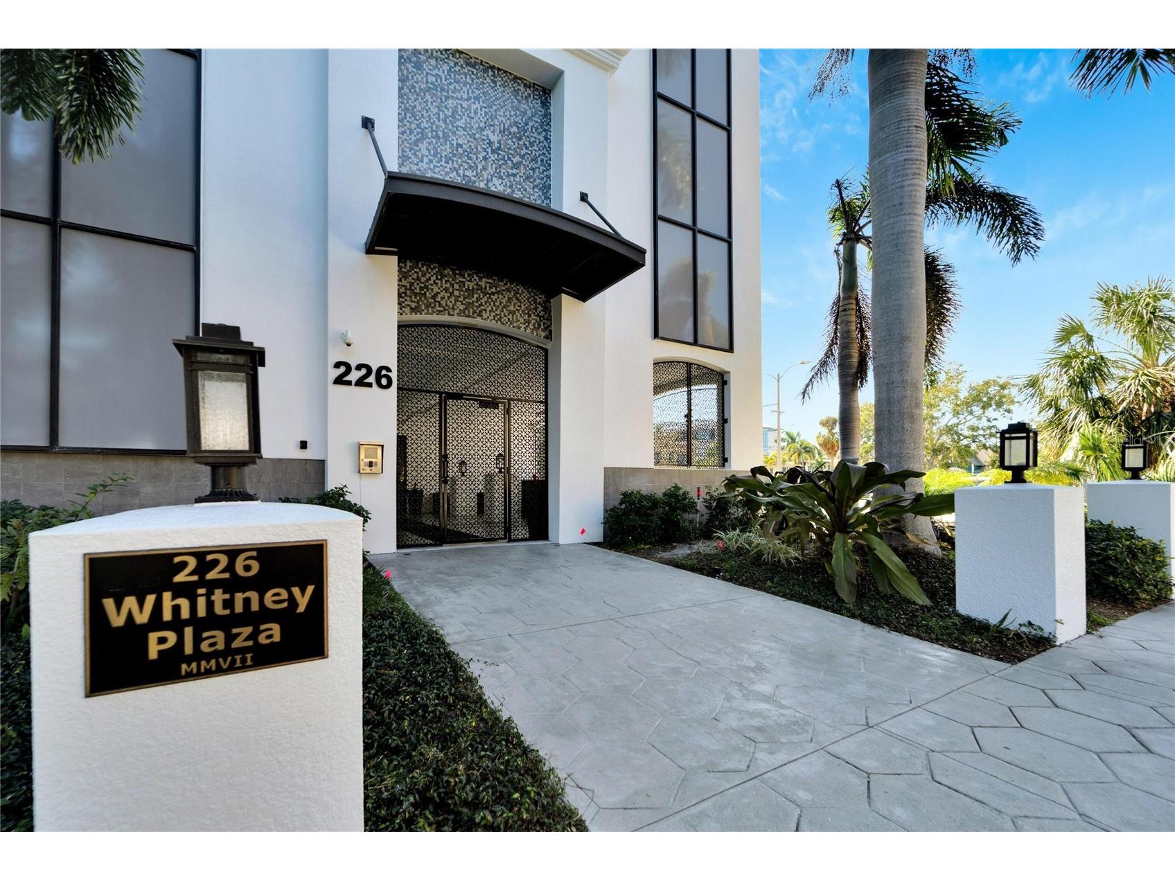 226 5th Avenue N #1406 Saint Petersburg FL 33701 TB8428257 image55