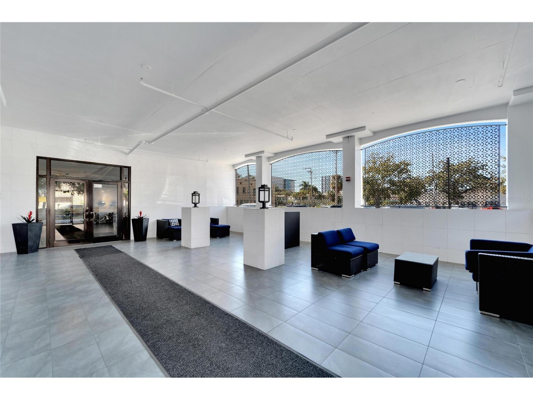 226 5th Avenue N #1406 Saint Petersburg FL 33701 TB8428257 image57