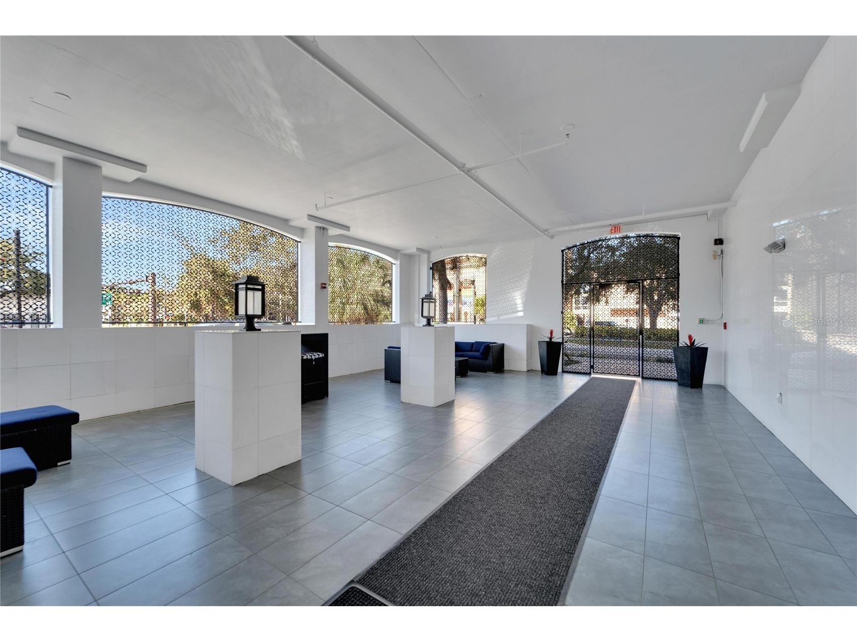 226 5th Avenue N #1406 Saint Petersburg FL 33701 TB8428257 image58