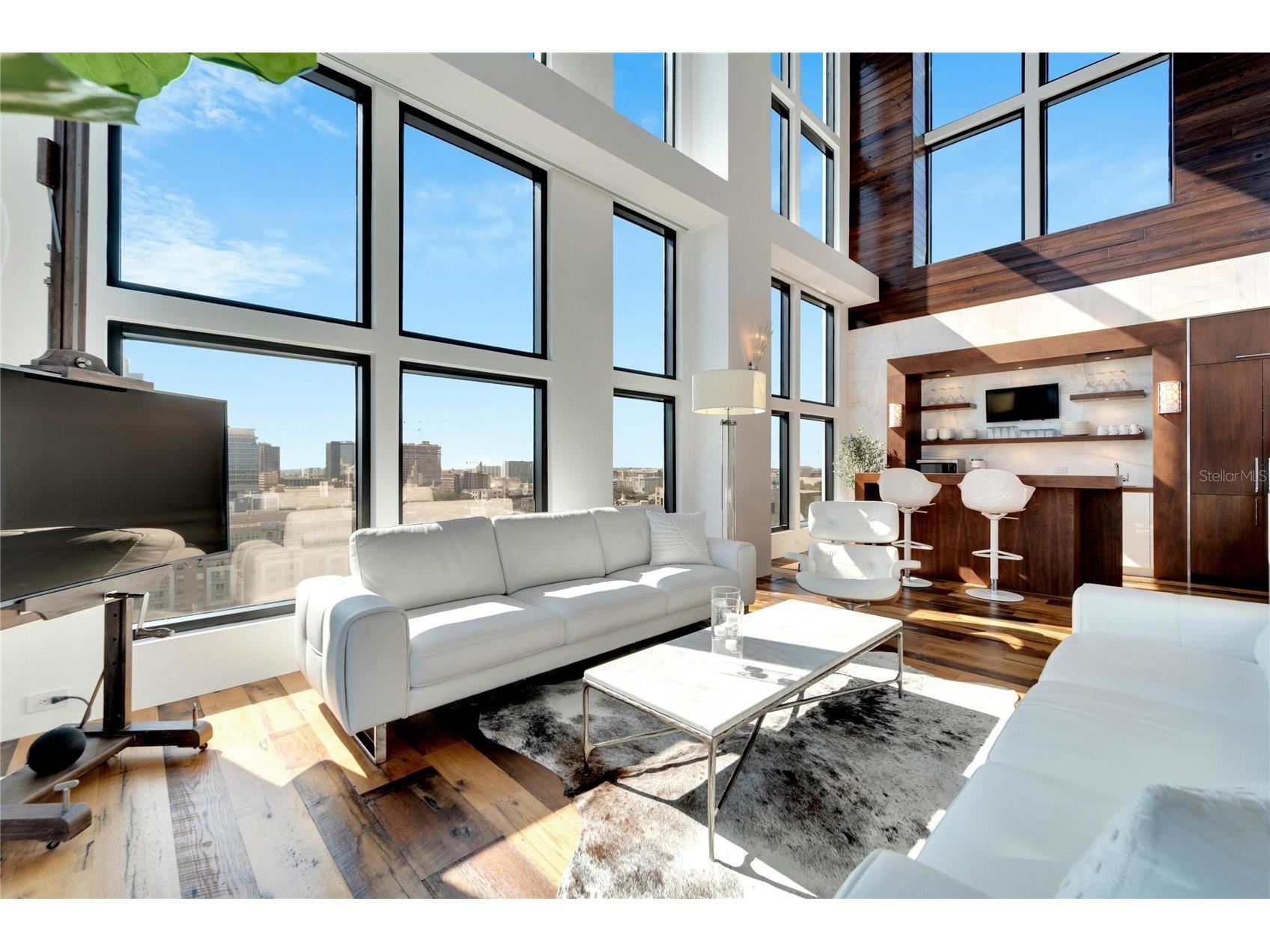 226 5th Avenue N #1406 Saint Petersburg FL 33701 TB8428257 image79