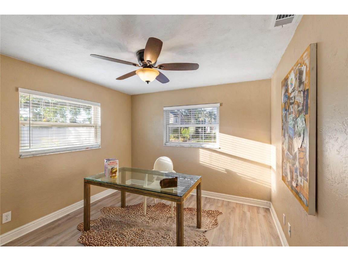 226 75th Street N Saint Petersburg FL 33710 TB8452689 image10