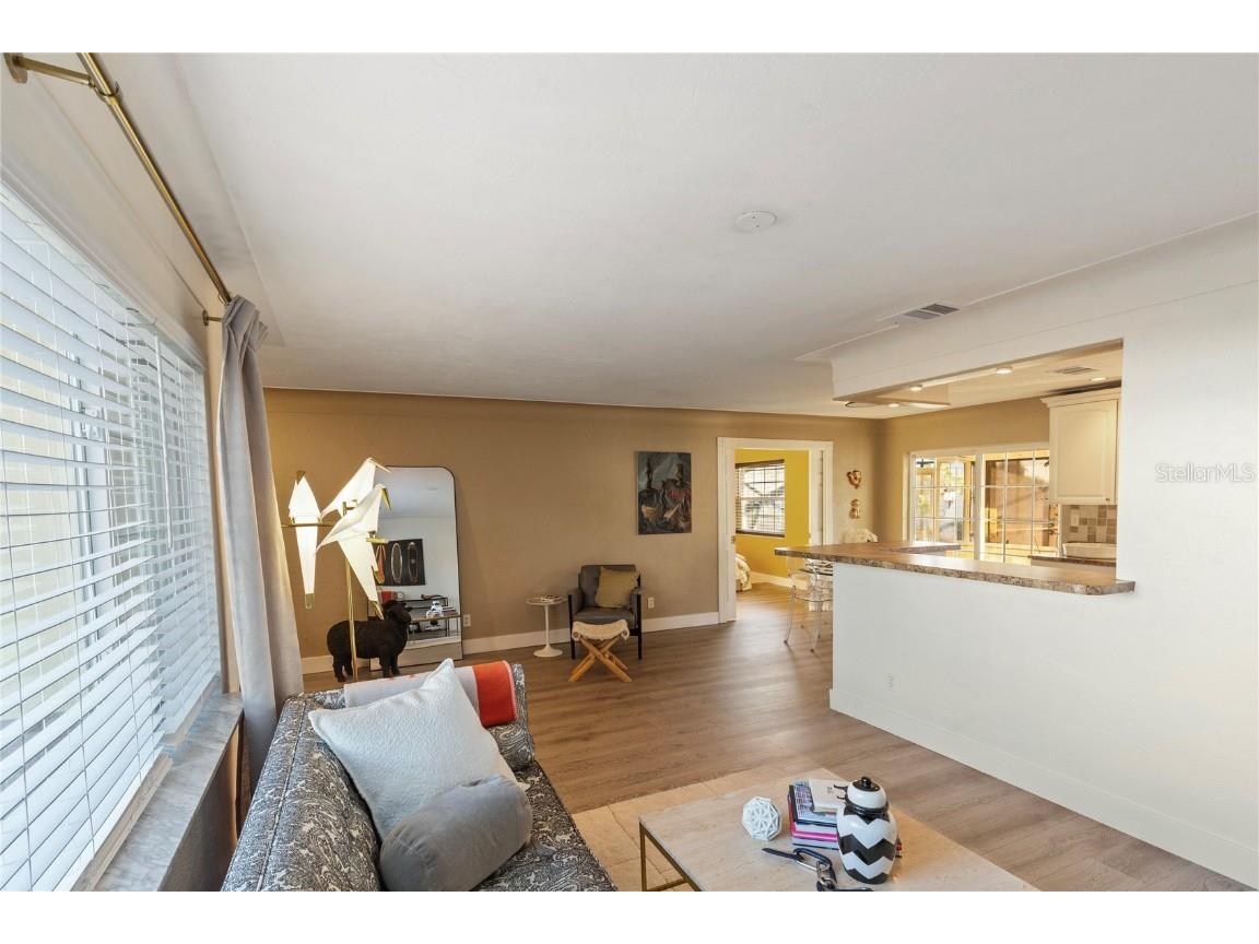 226 75th Street N Saint Petersburg FL 33710 TB8452689 image14